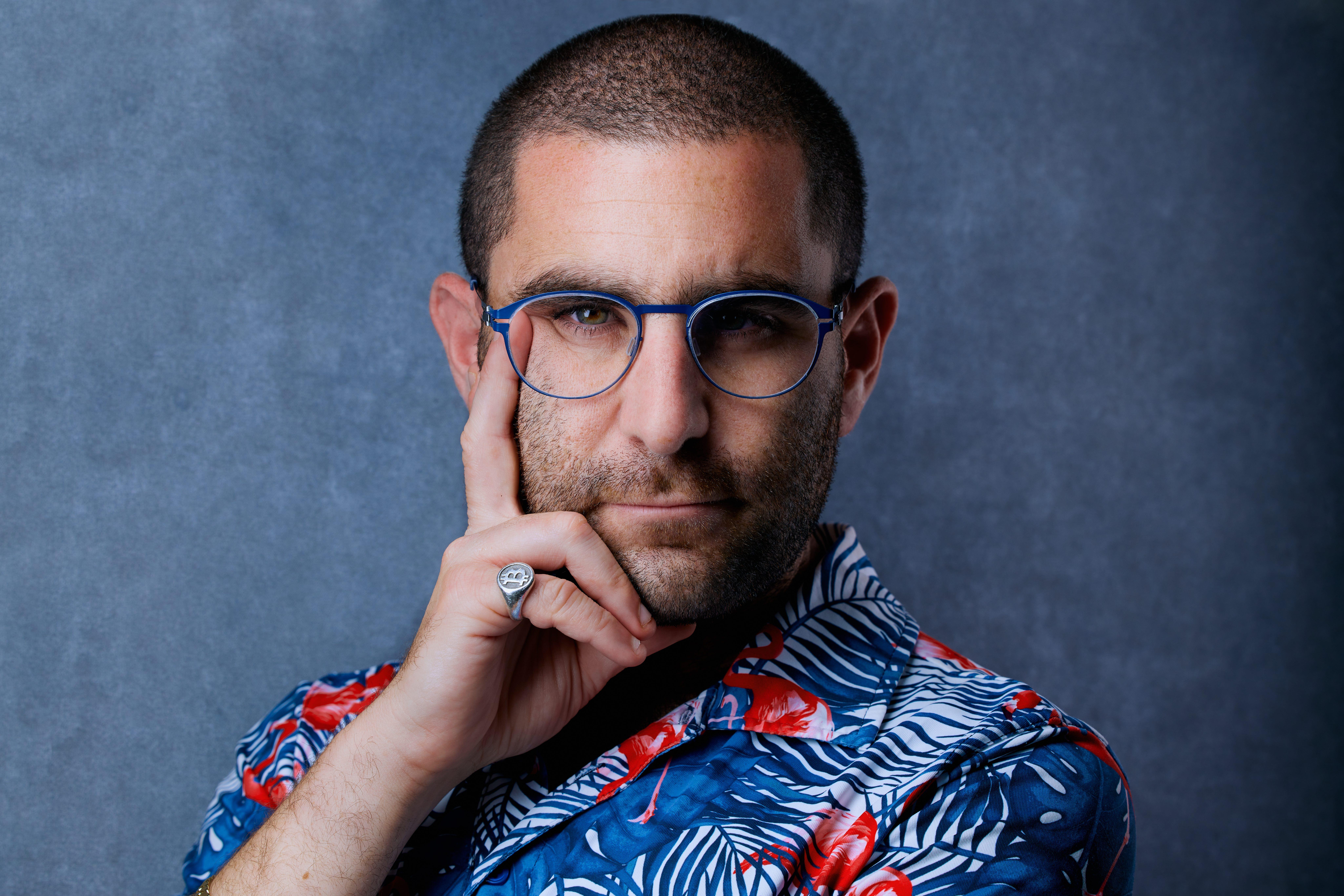 actor Charlie Shrem large photo