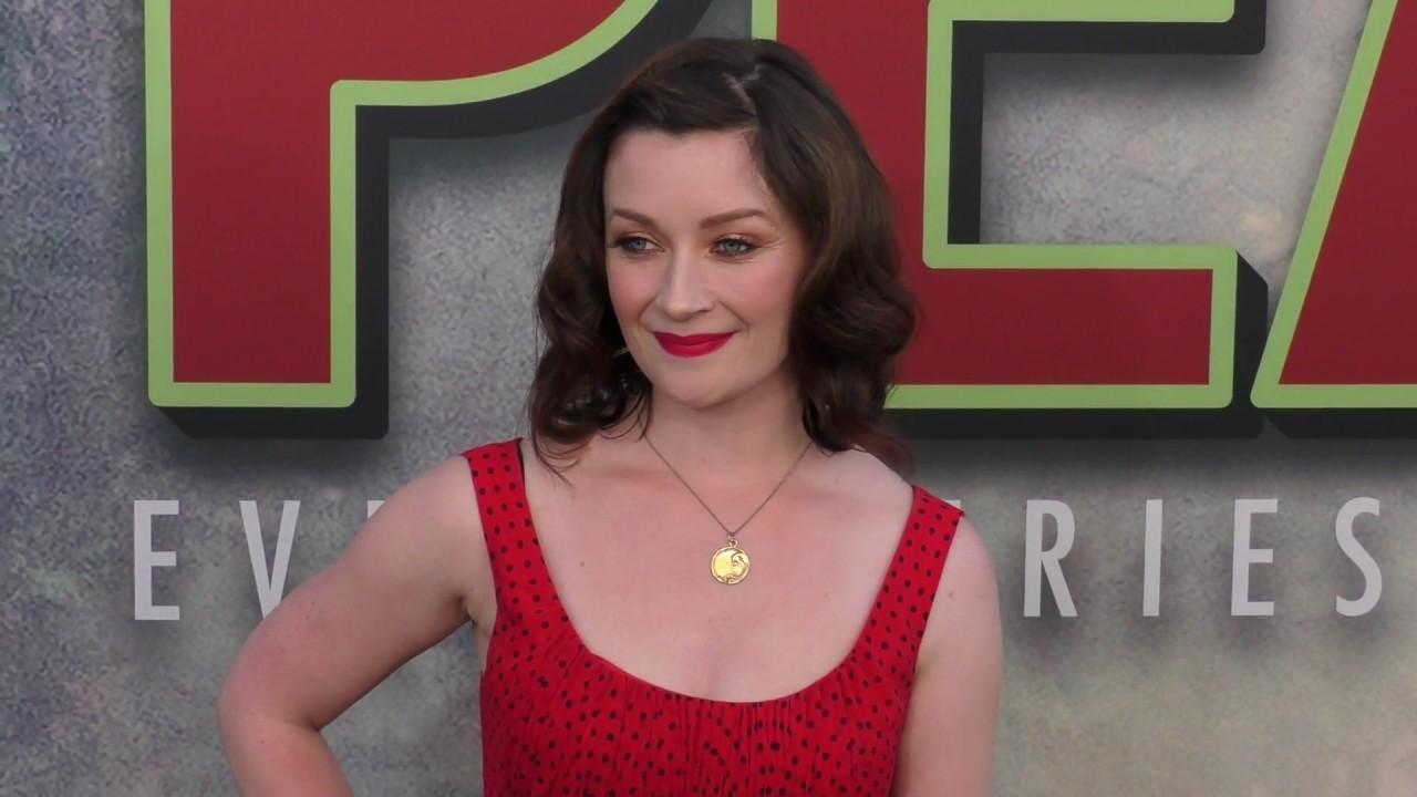 actor Lisa Coronado large photo