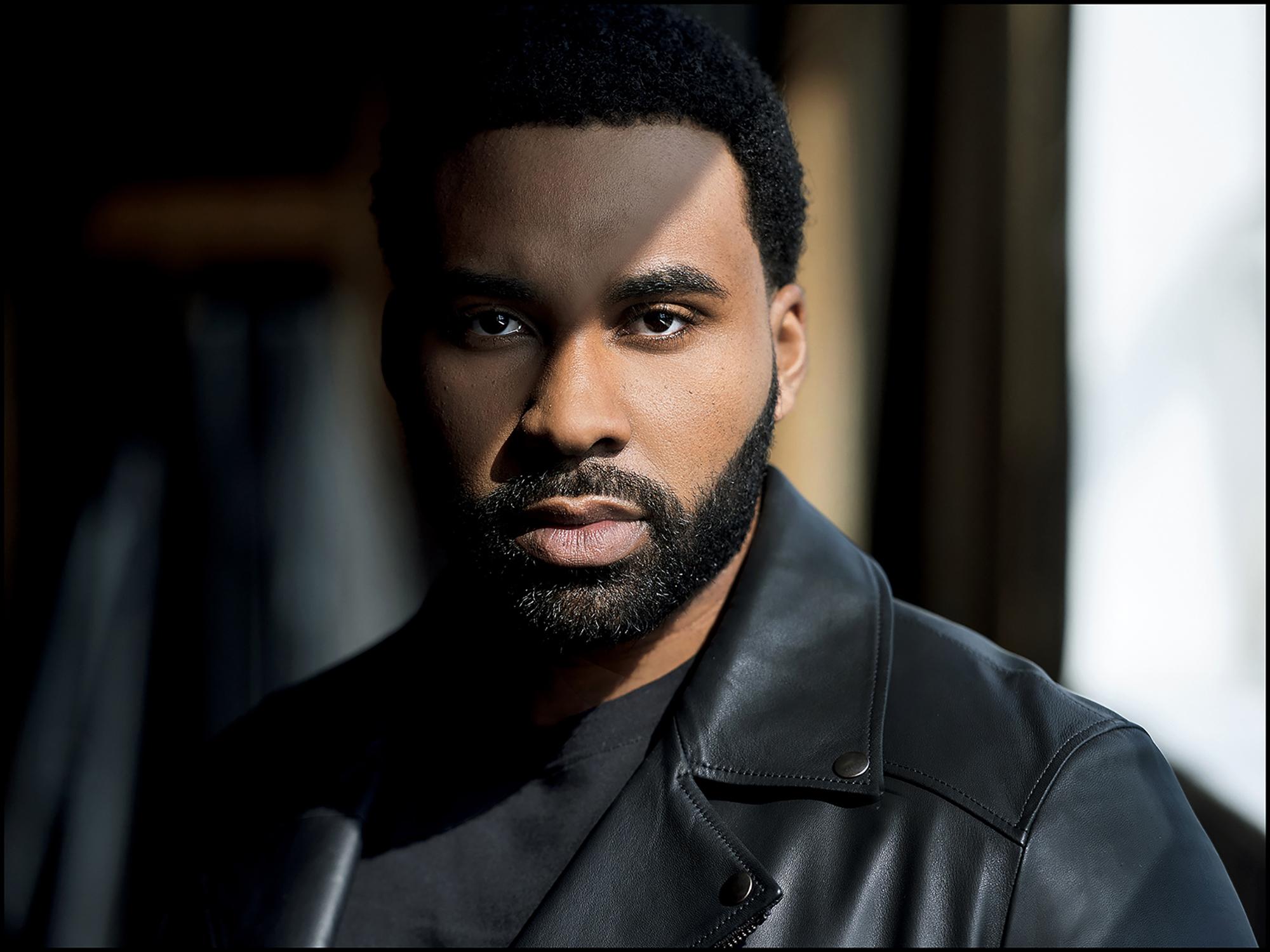 actor Carlisle J. Williams large photo