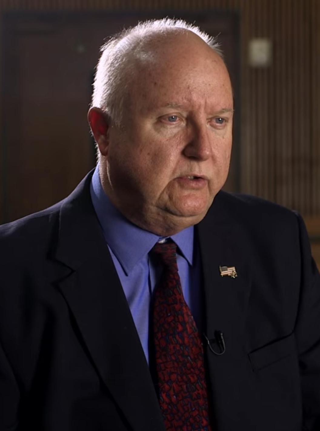 actor Gregg Schwarz large photo