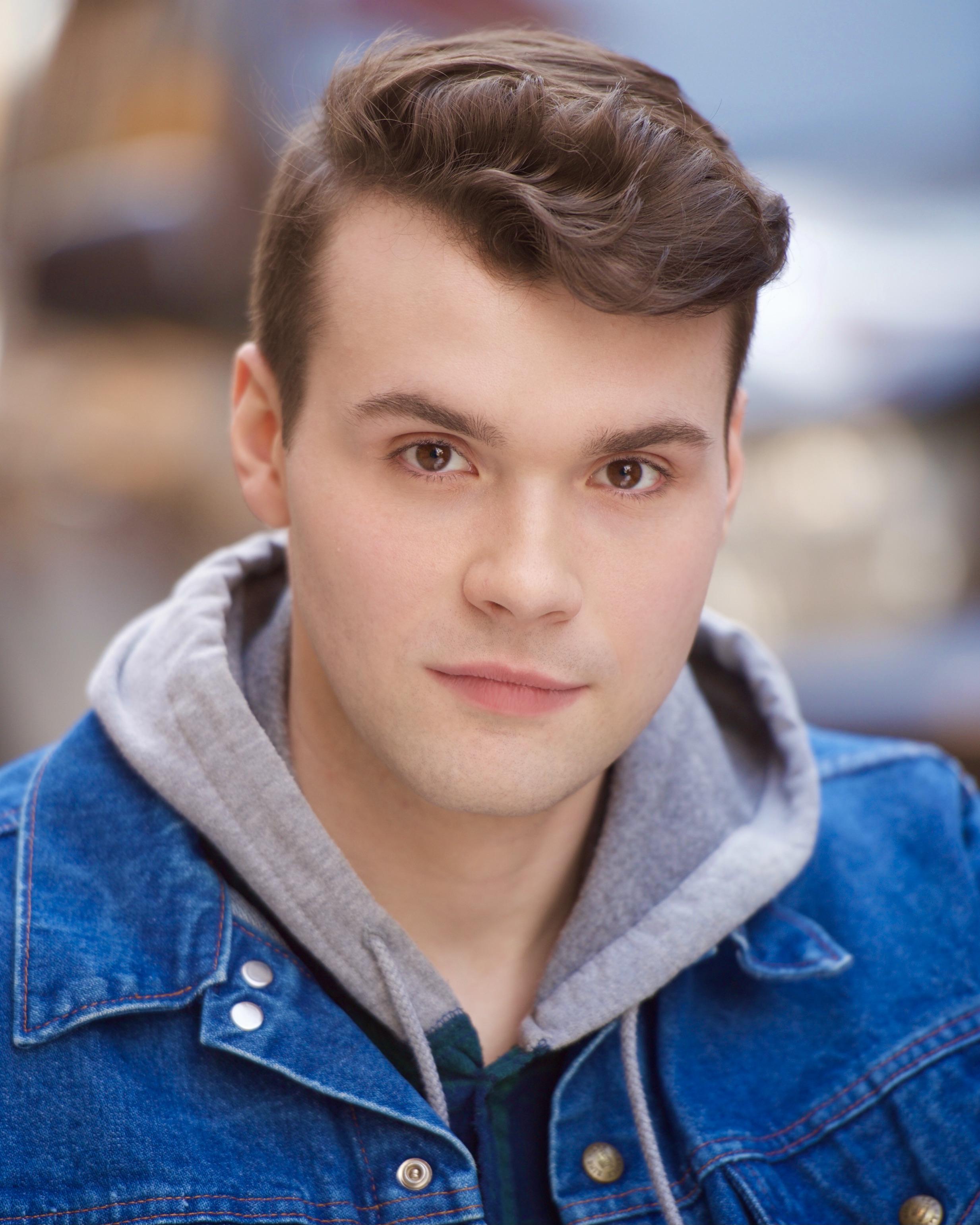 actor Austin Kiel large photo