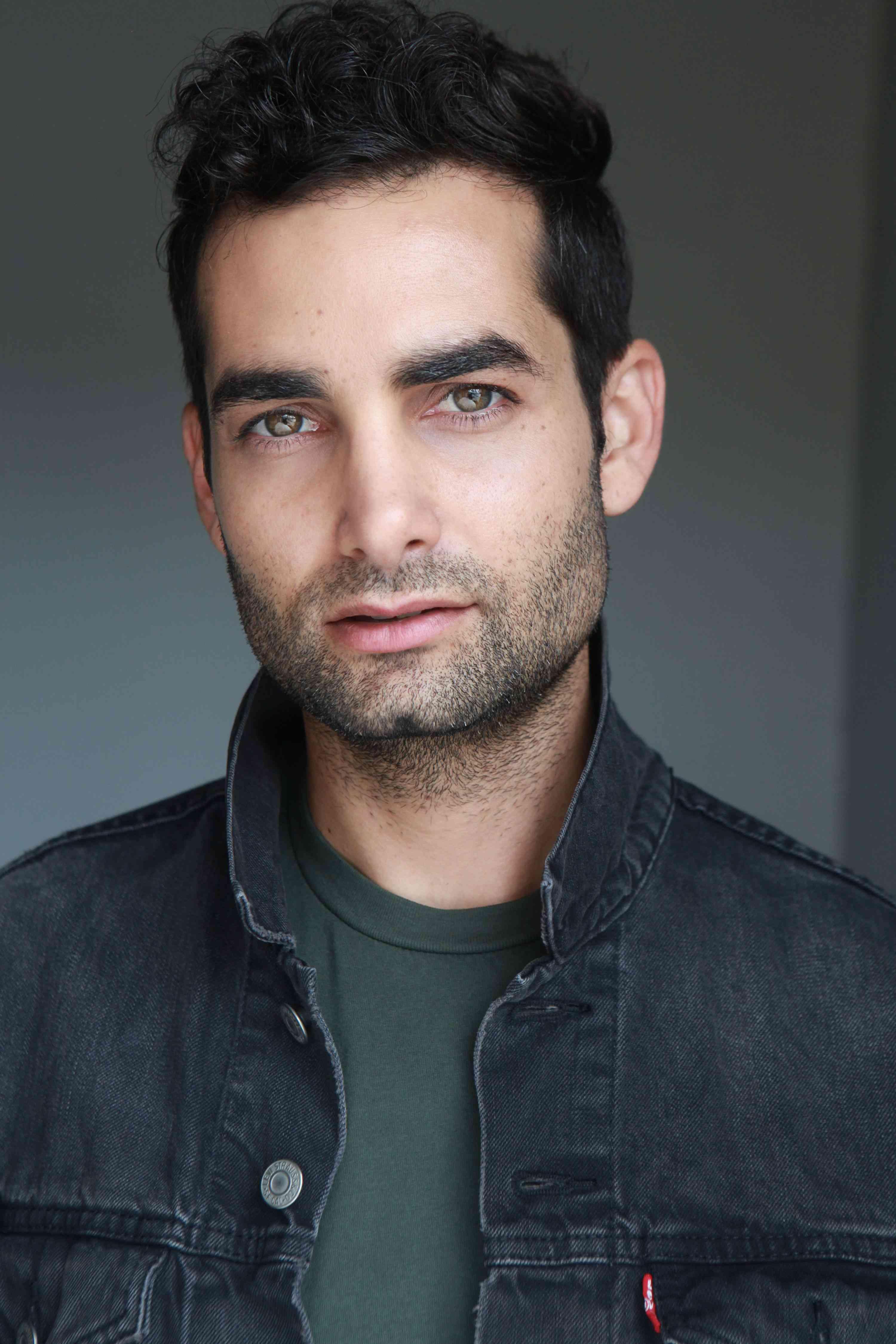 actor Brandon Alter large photo