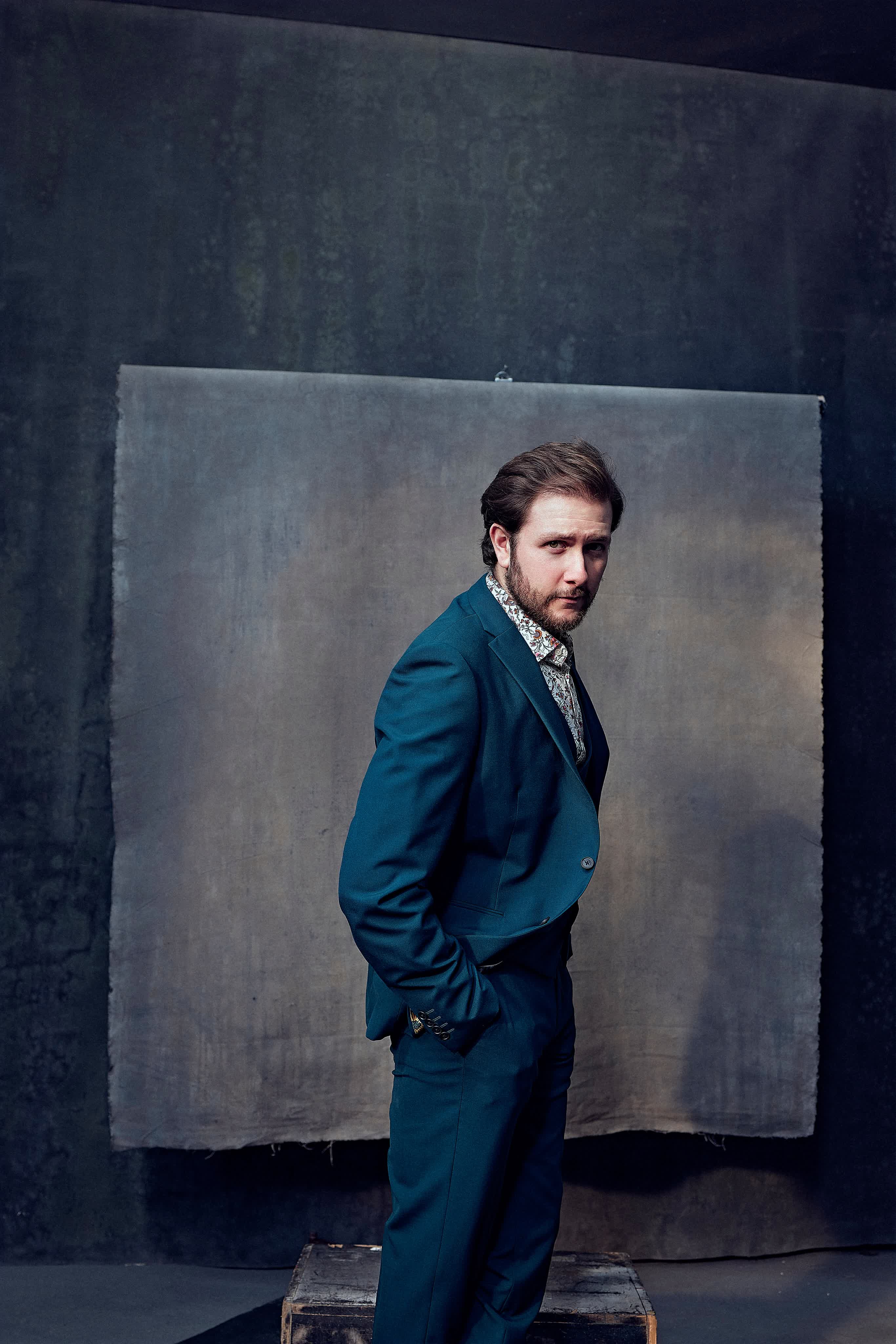 actor Anthony Ilott large photo