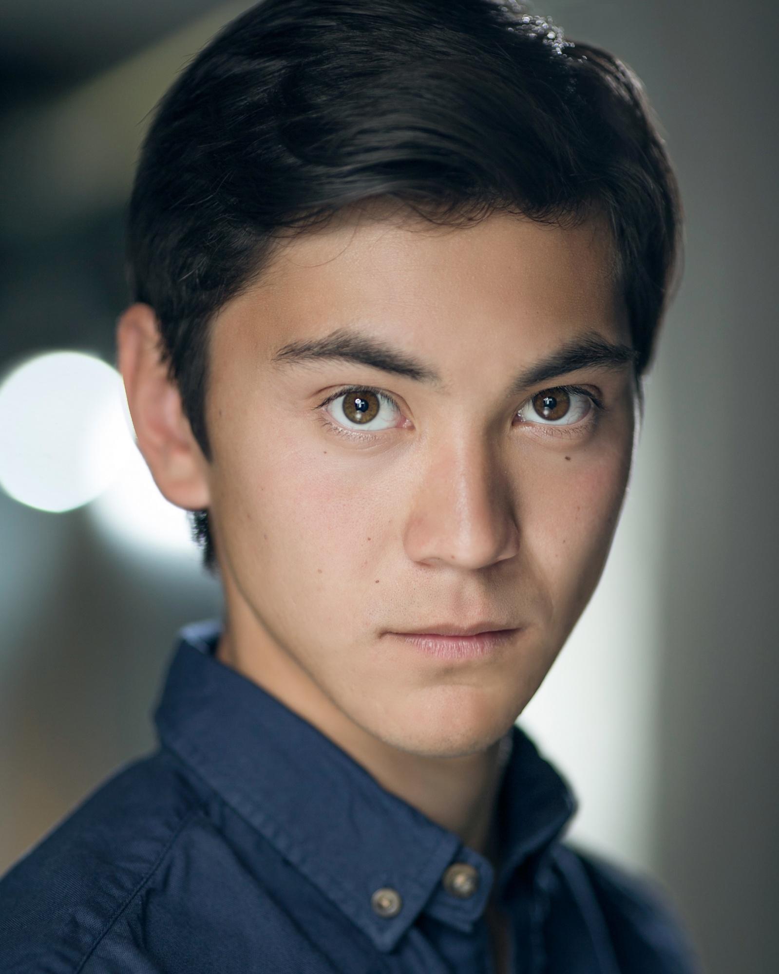 actor Jonathan Raggett large photo