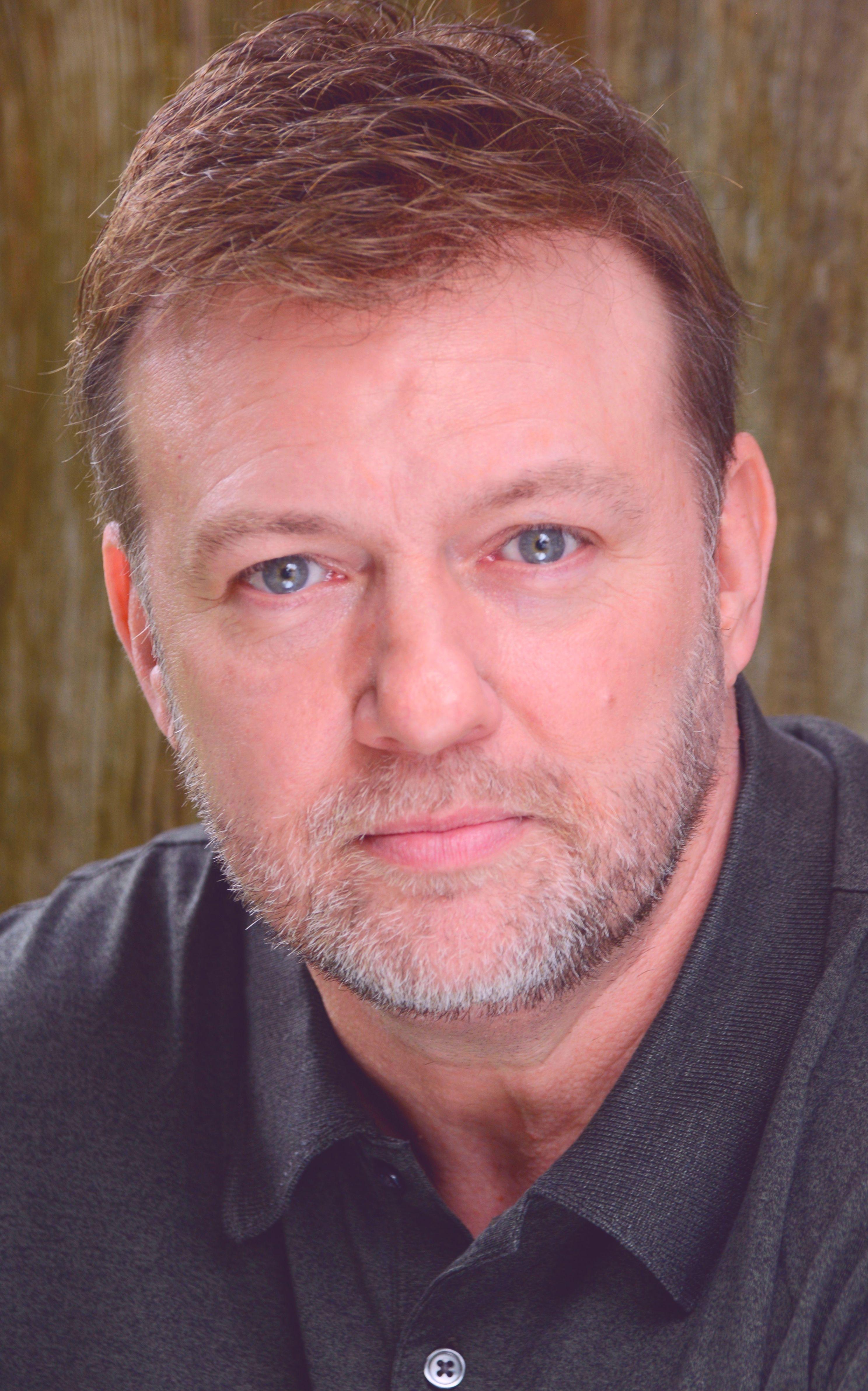 actor John K. Frazier large photo