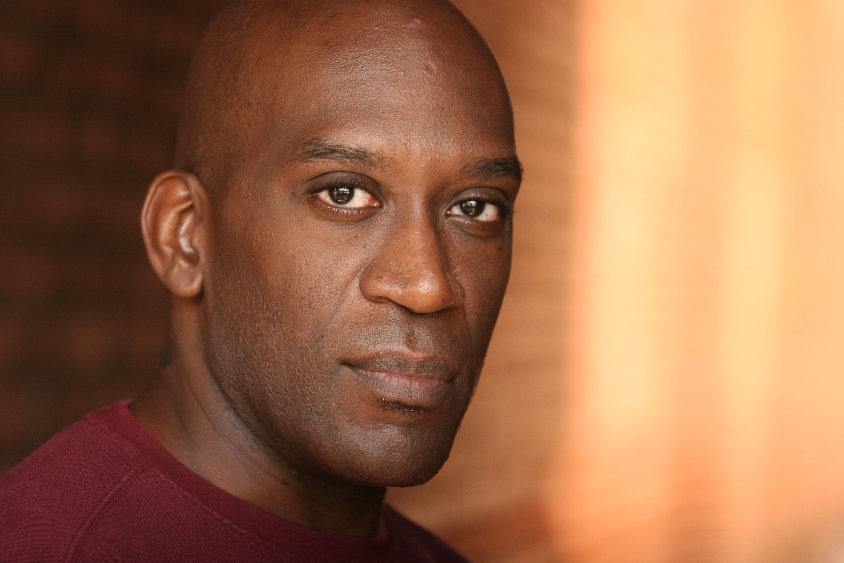 actor Derek Anthony large photo