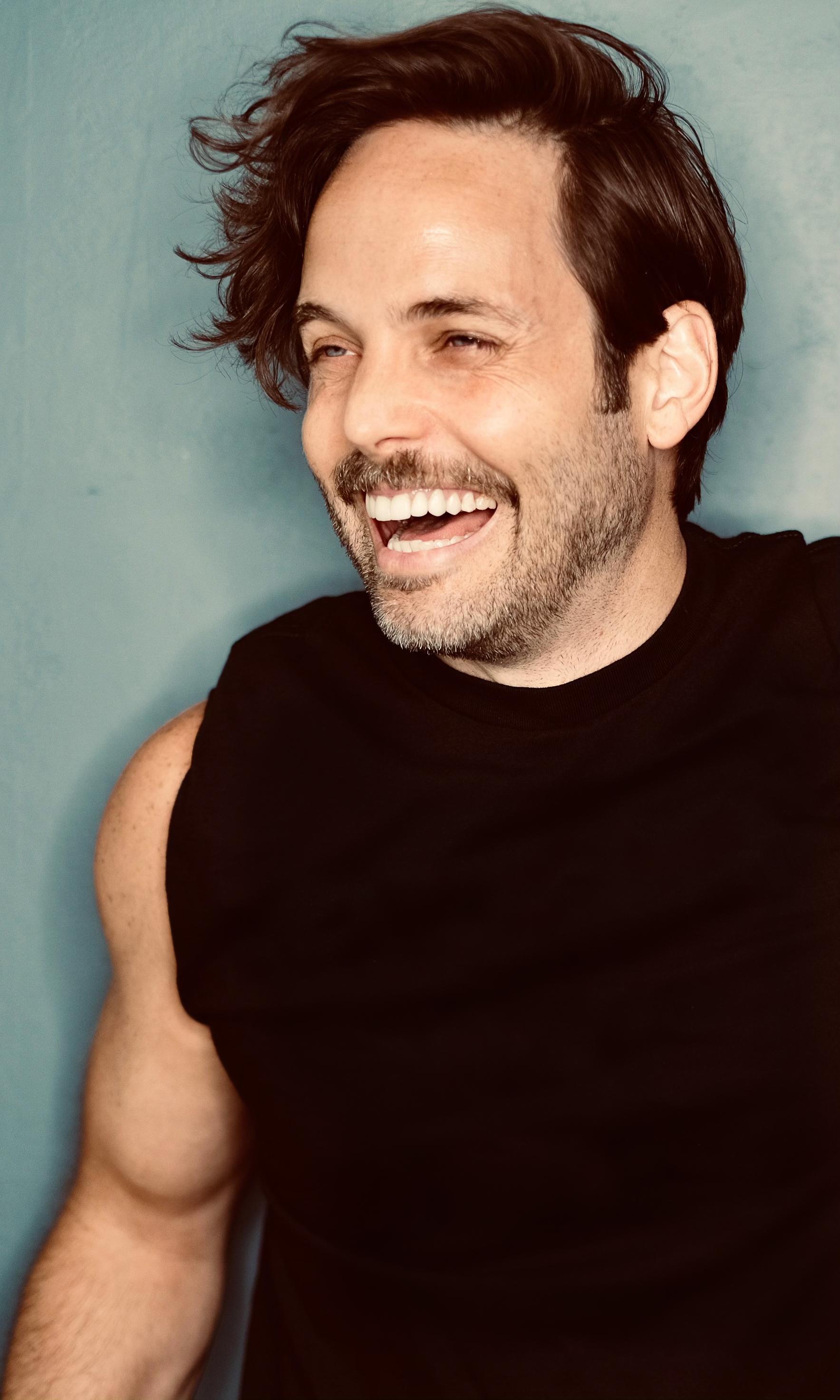 actor Justin Mortelliti large photo