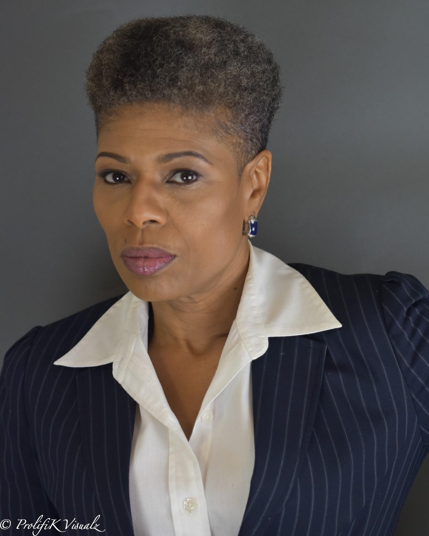 actor Laura Poindexter large photo