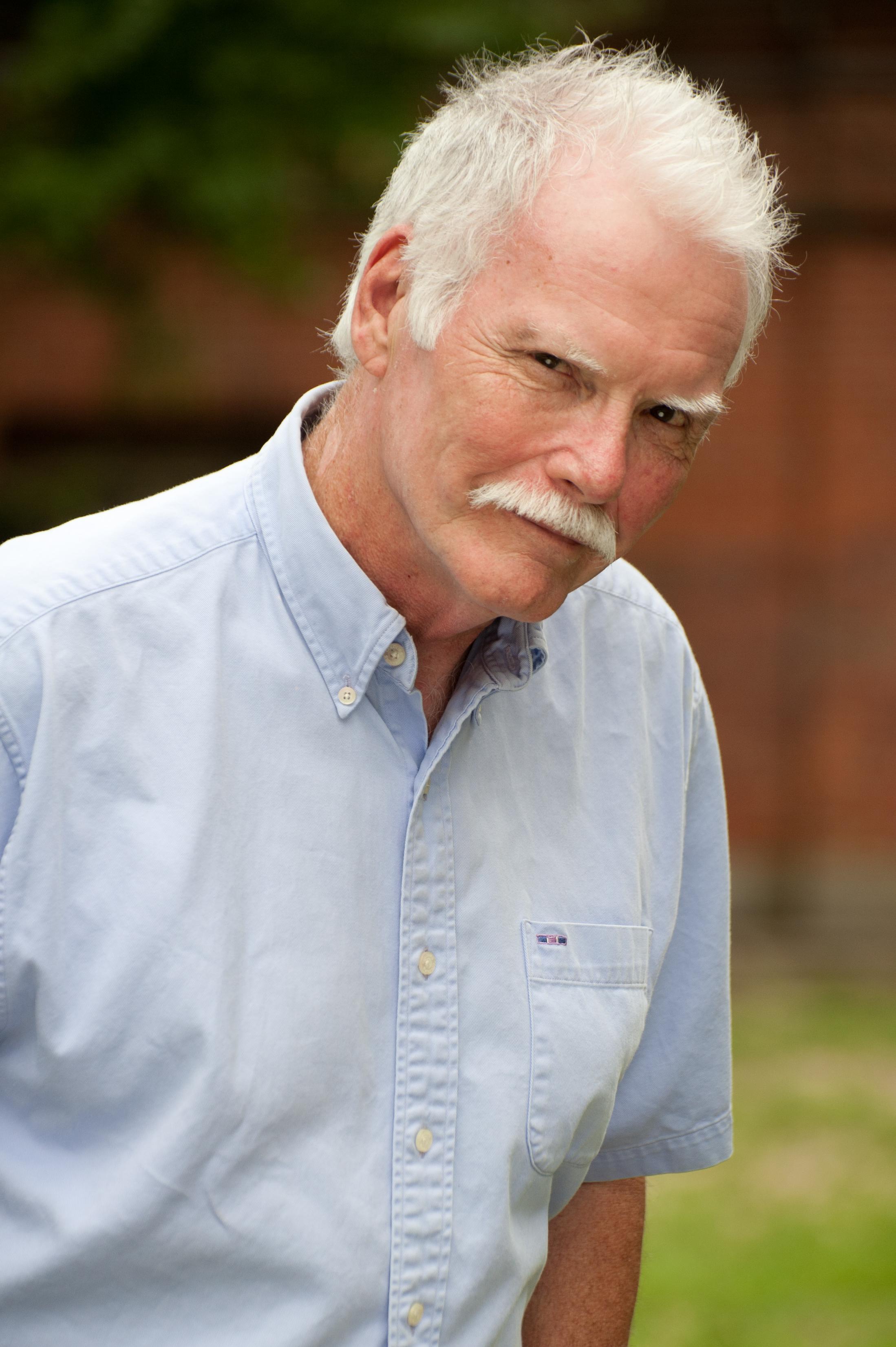 actor Bennett Wayne Dean Sr. large photo