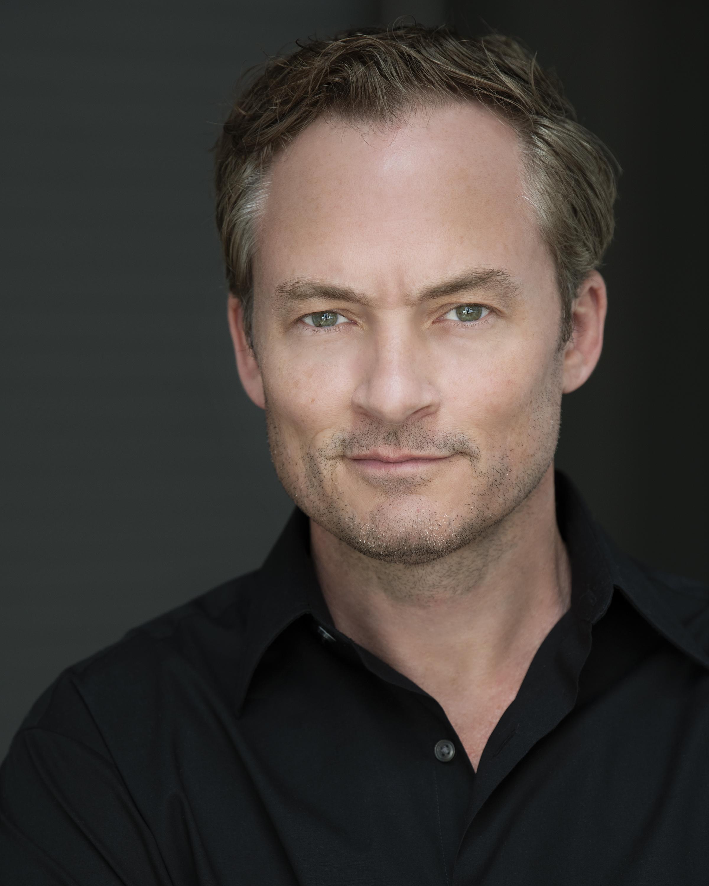 actor Andrew McGinnis large photo