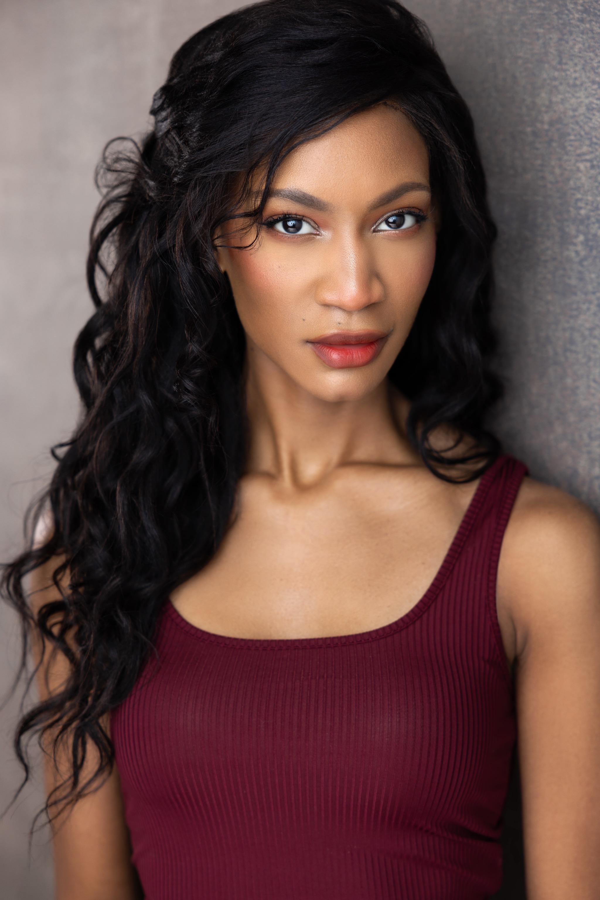 actor Courtney Oliviér large photo