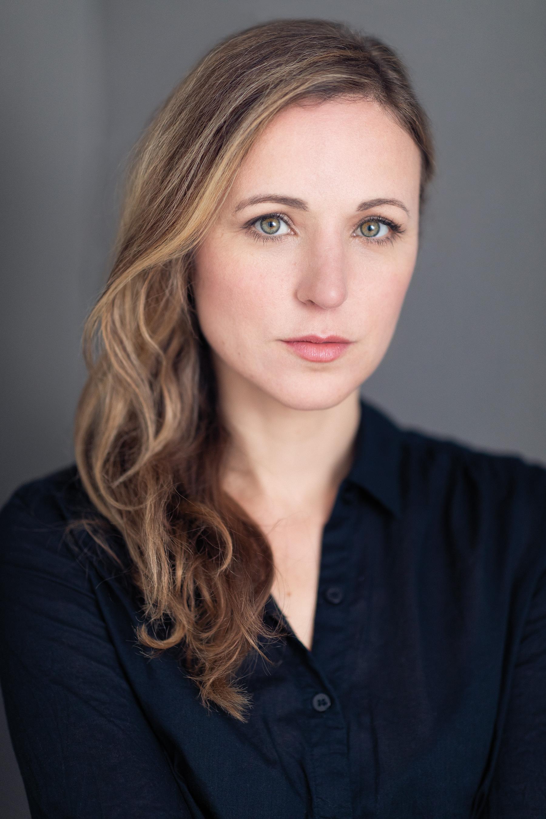 actor Ildiko Preszly large photo