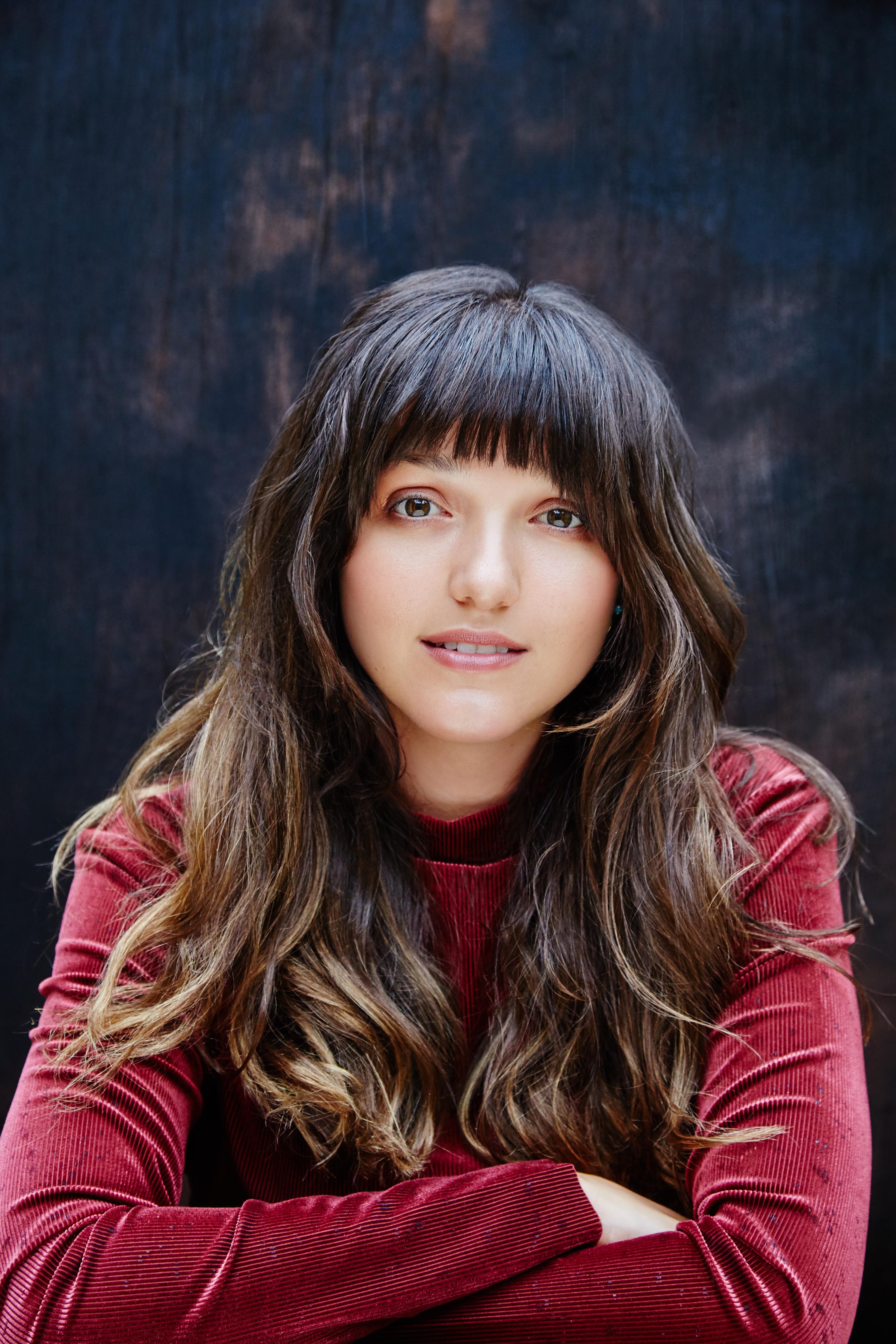 actor Jenna Sutch large photo