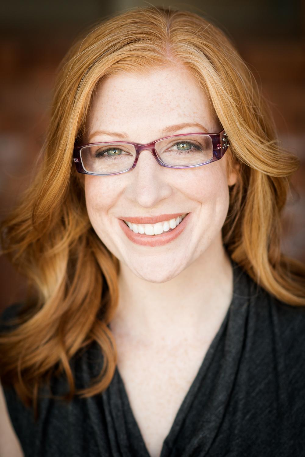 actor Amy Elizabeth Price large photo