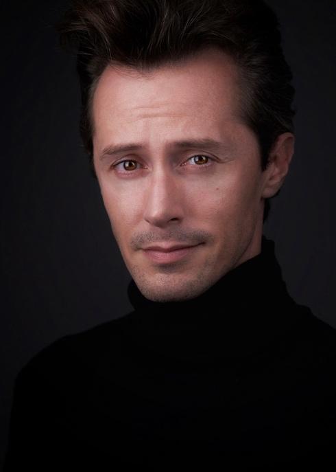 actor Jason Mulcahy large photo