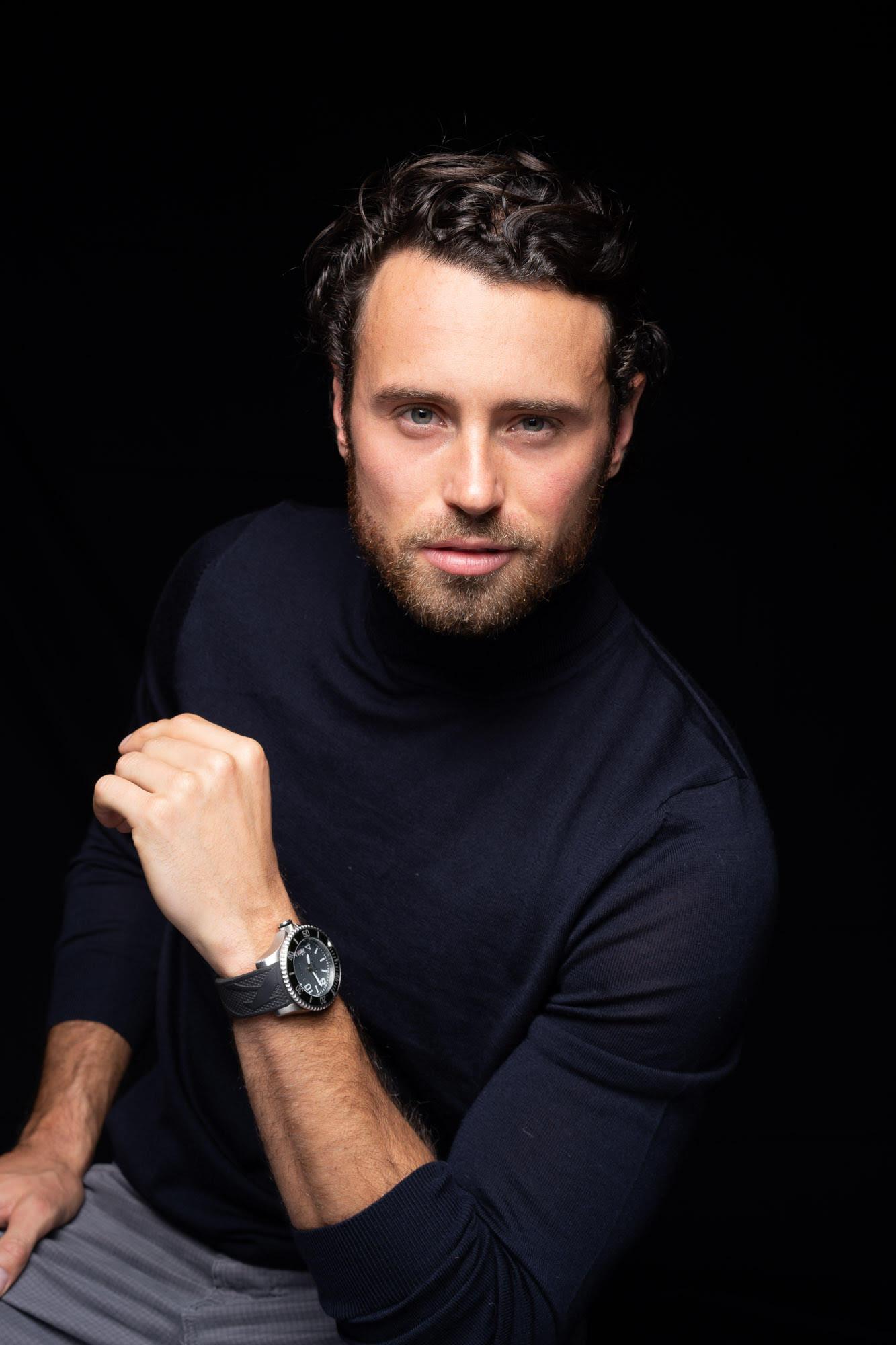 actor Brennan Burt large photo