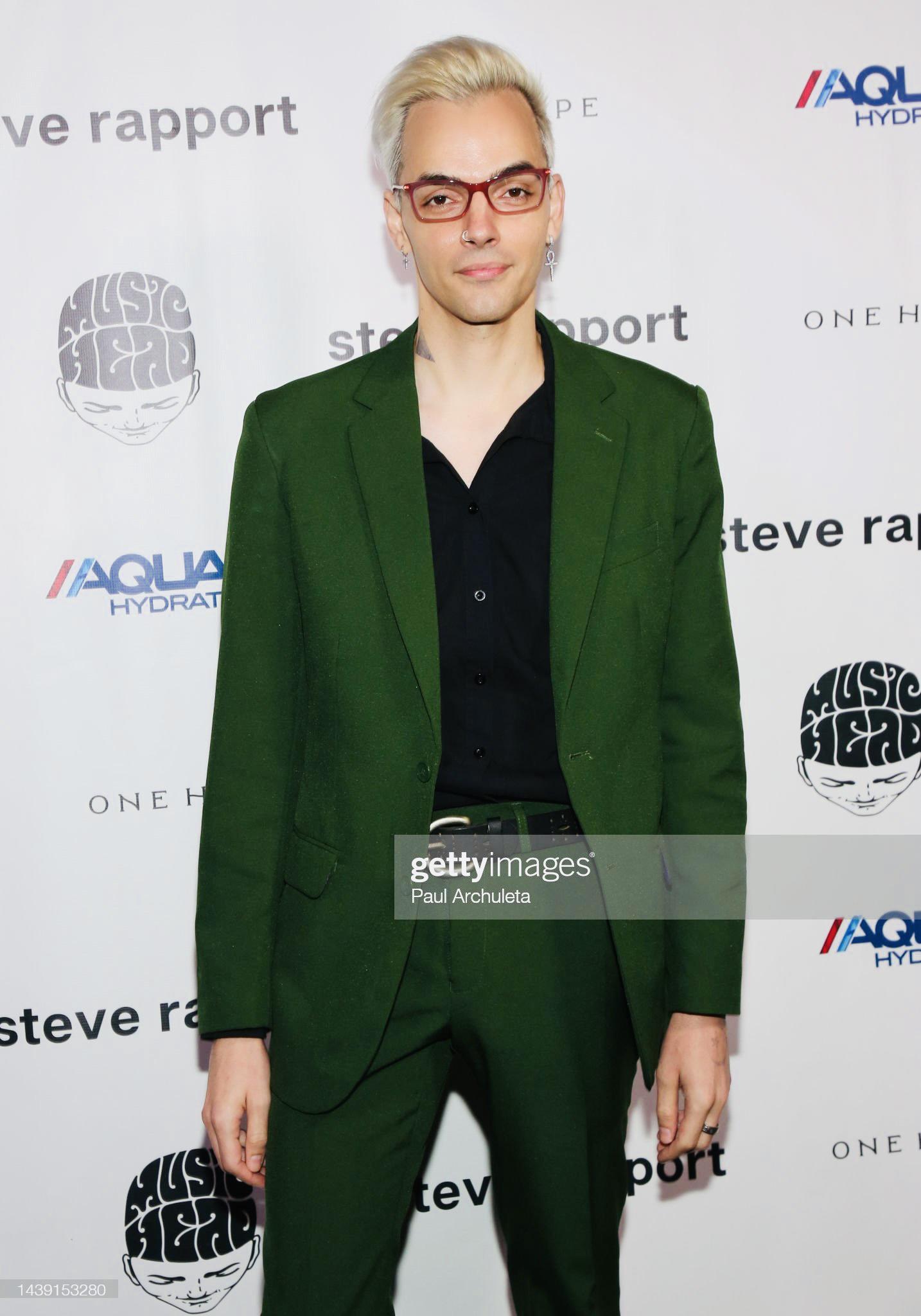 actor Ilia Yordanov large photo