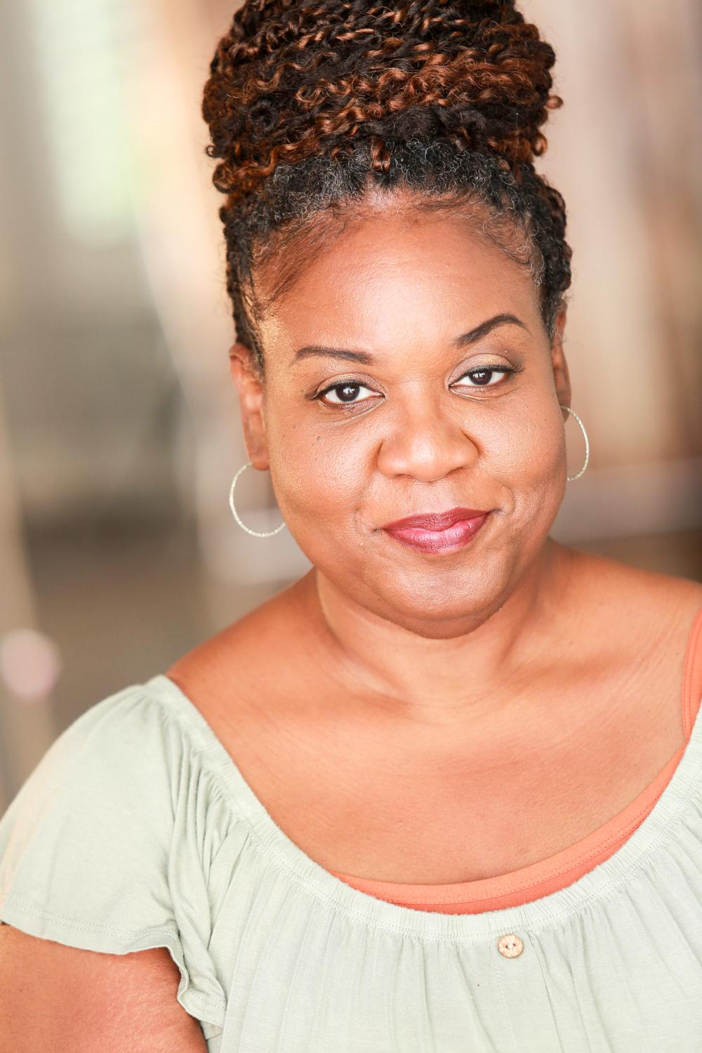 actor Pam Trotter large photo