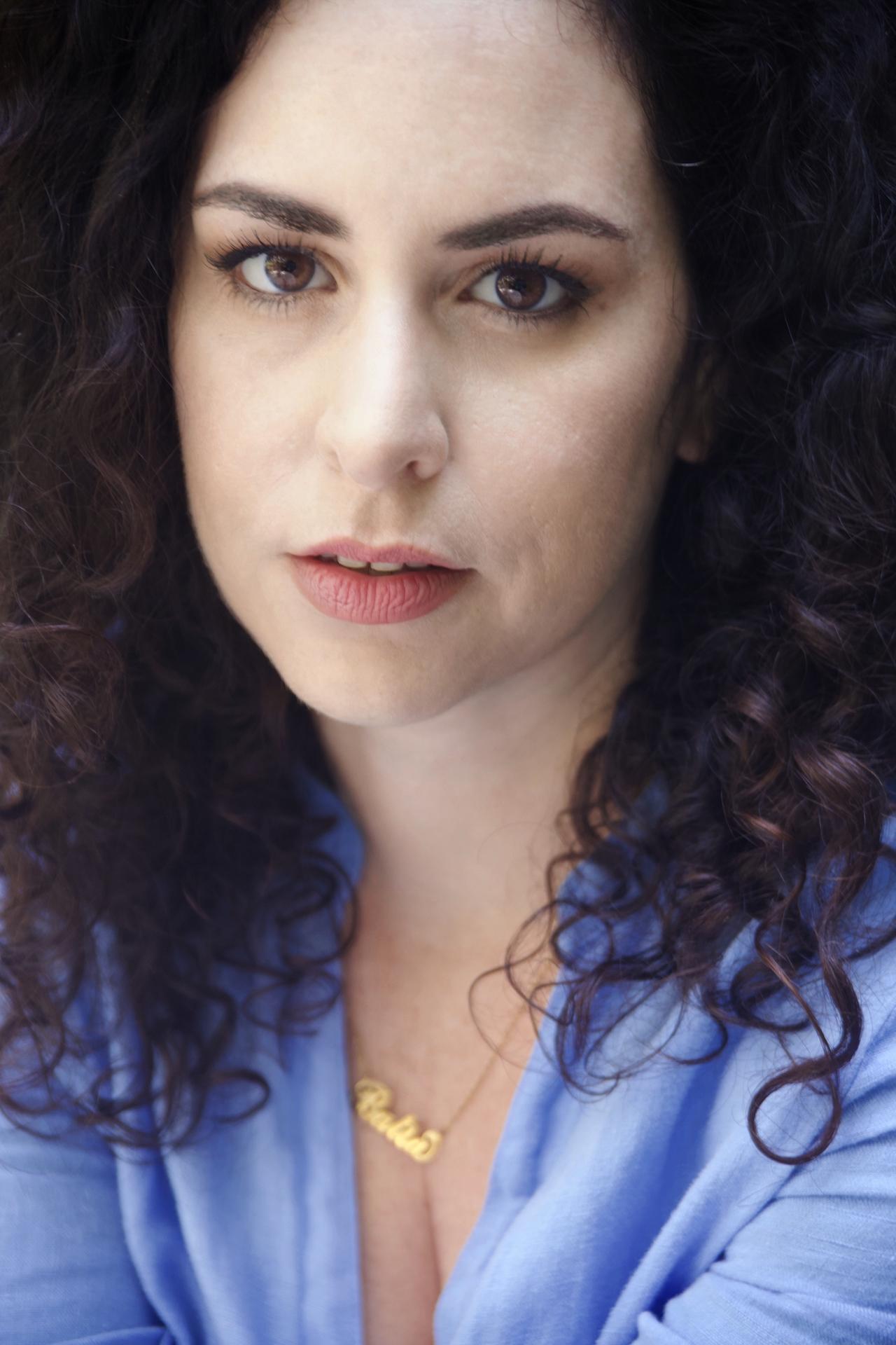 actor Batia Parnass large photo