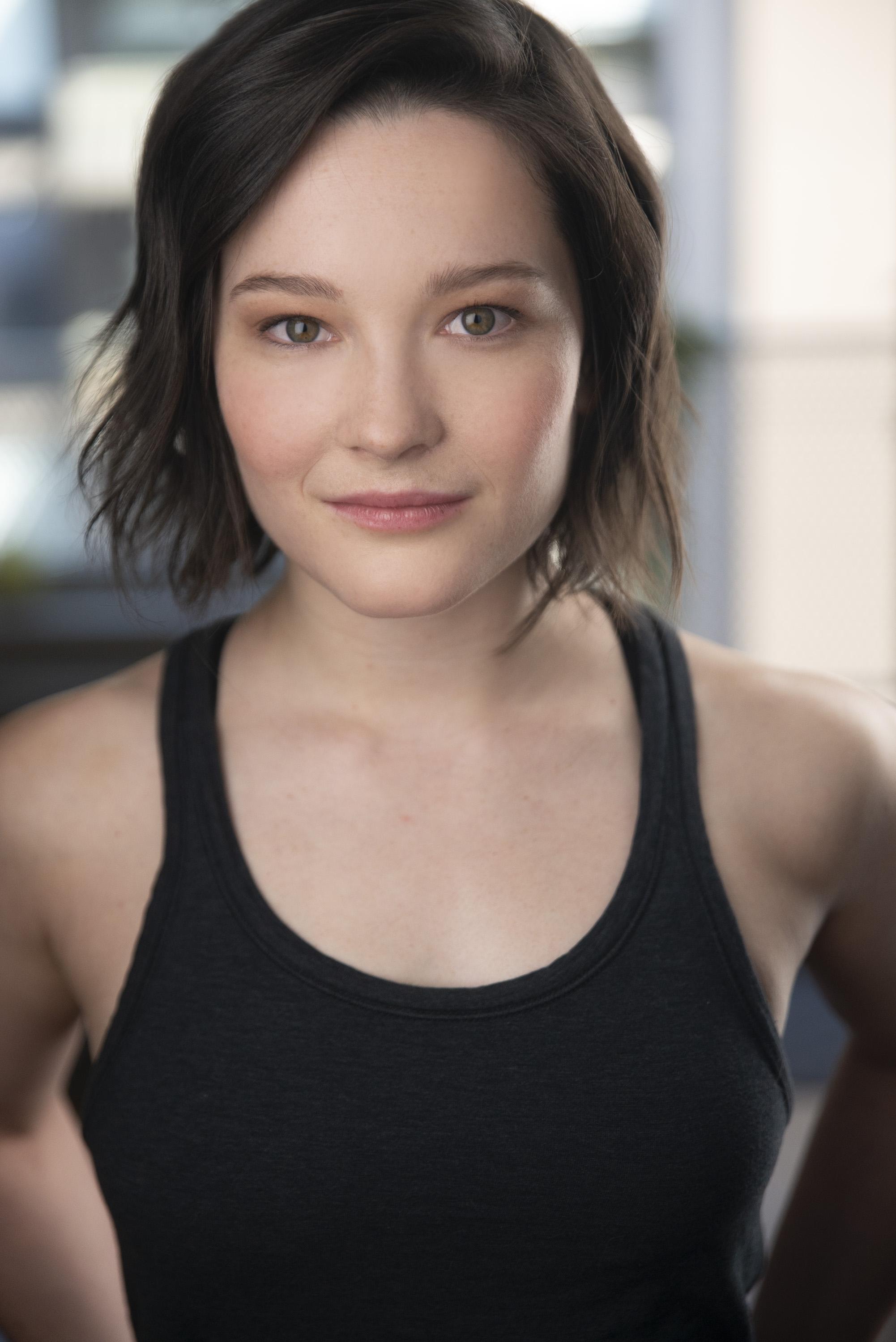 actor Sarah Smithton large photo