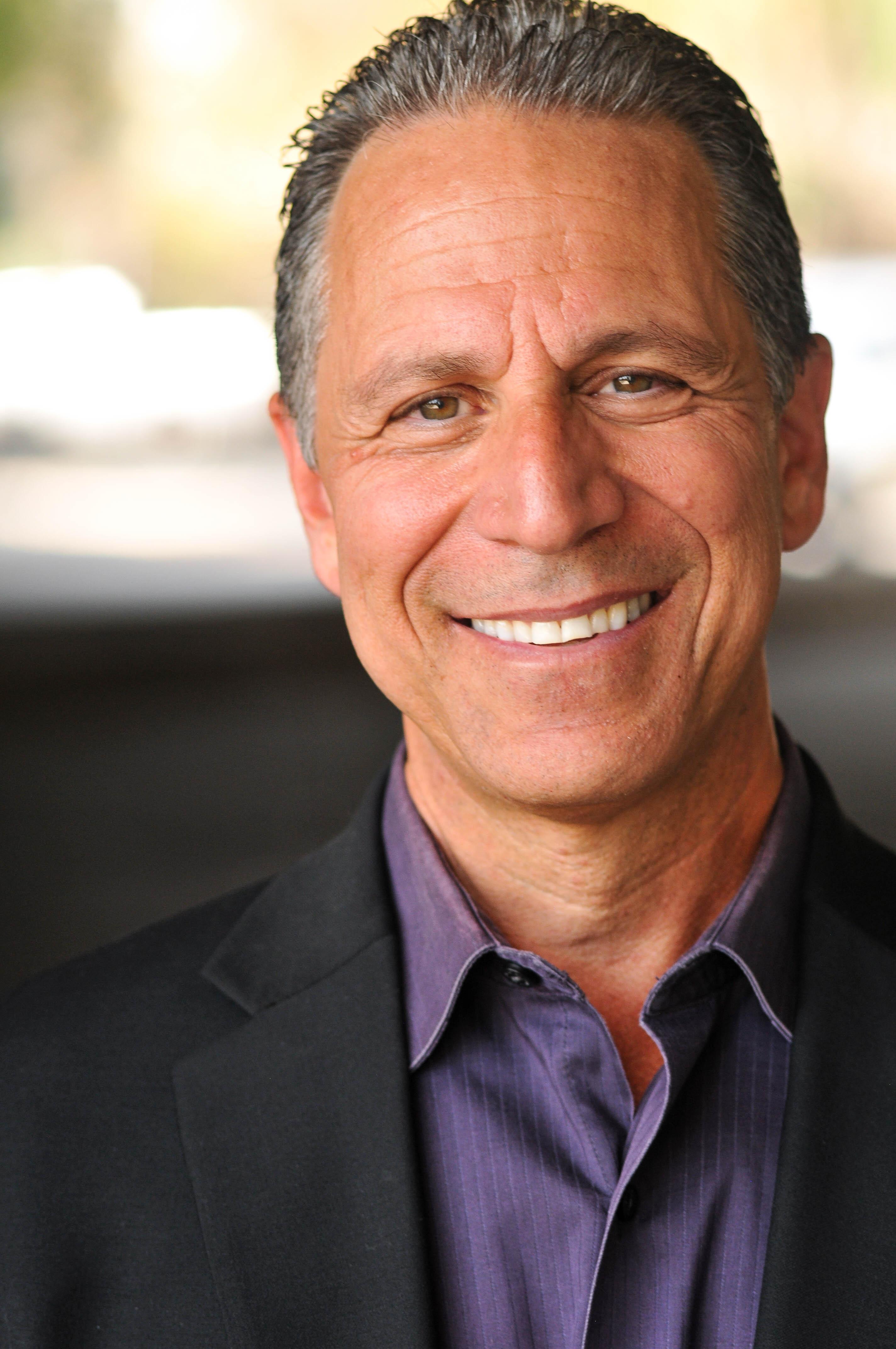 actor Jeff Bornstein large photo