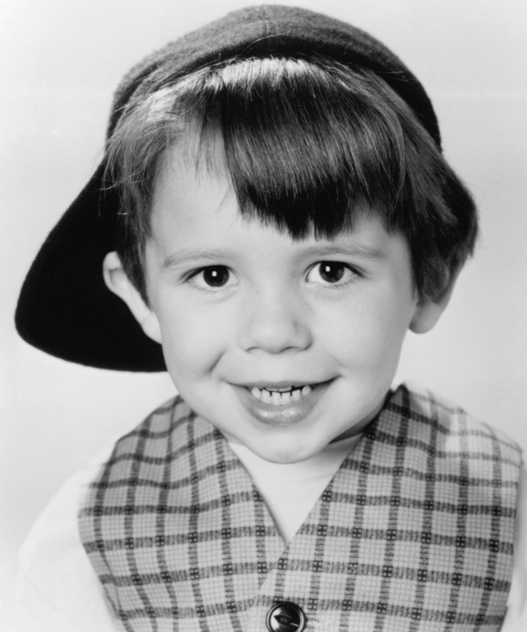 actor Zachary Mabry large photo