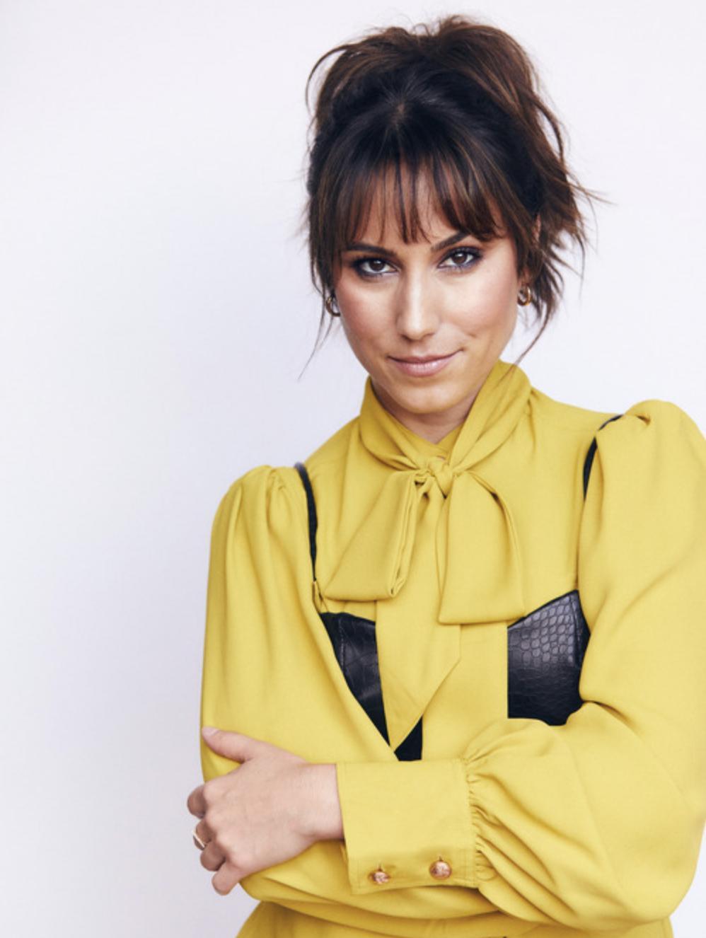 actor Nicole Dambro large photo