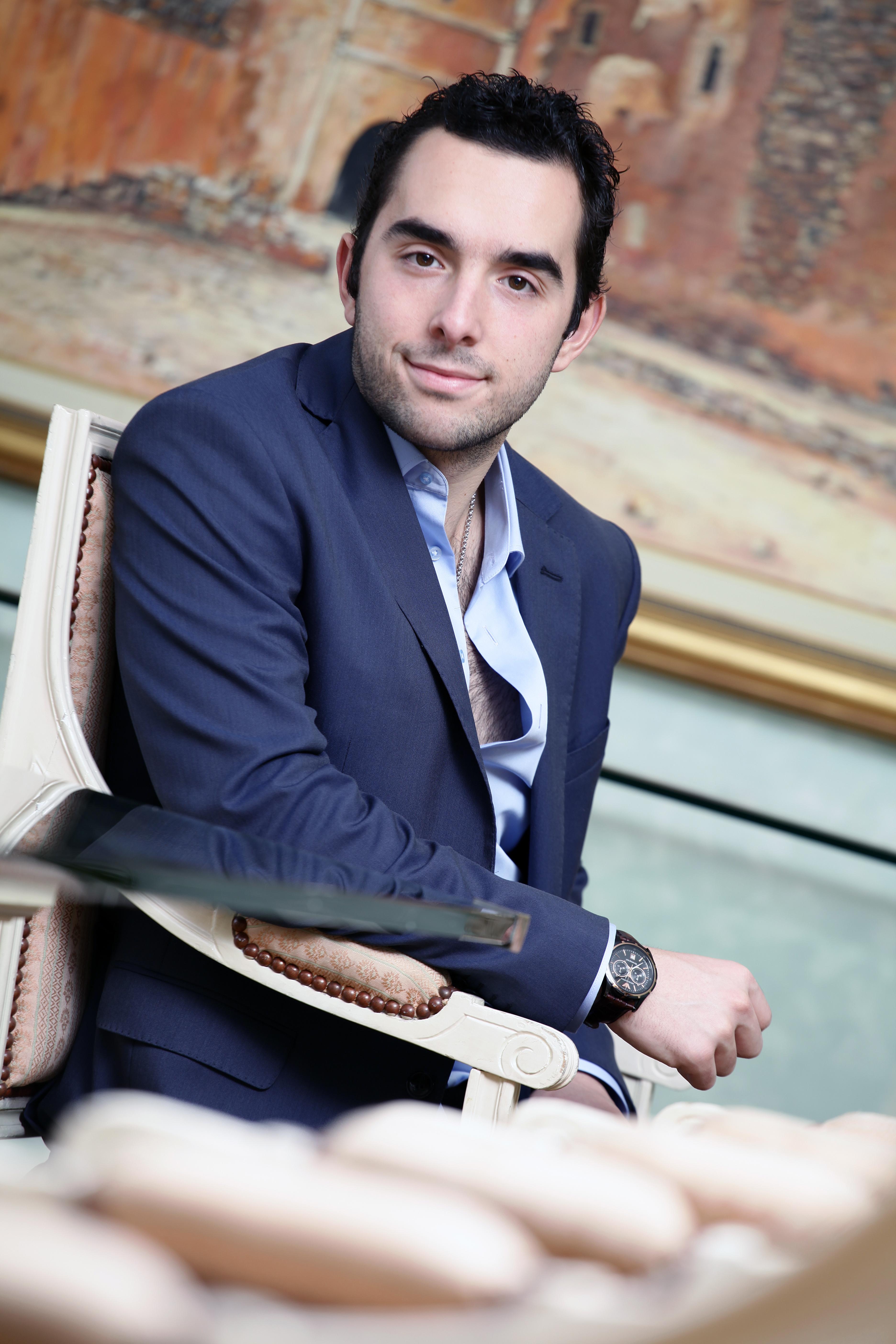 actor Aziz Tazi large photo