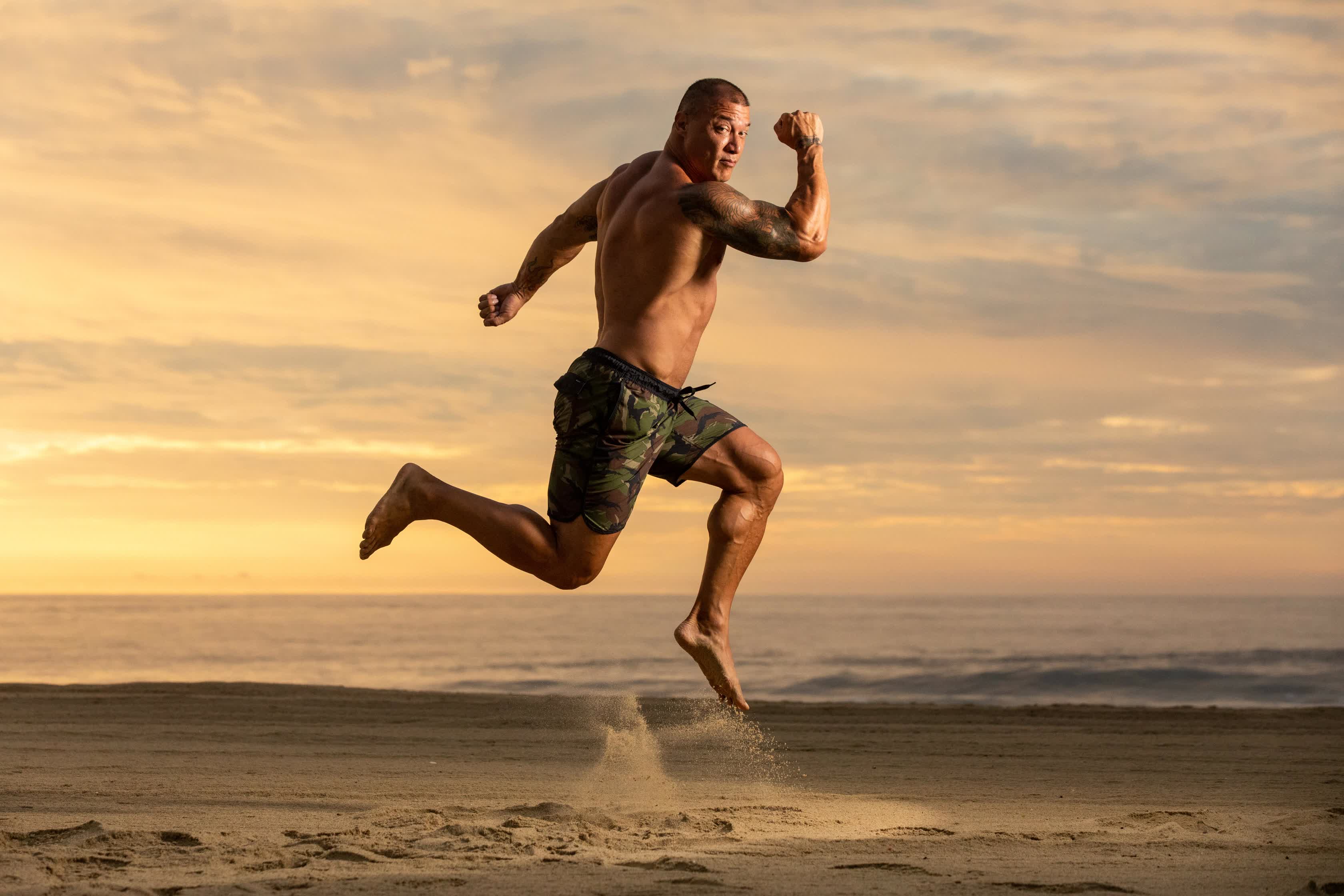 actor Myles Humphus large photo