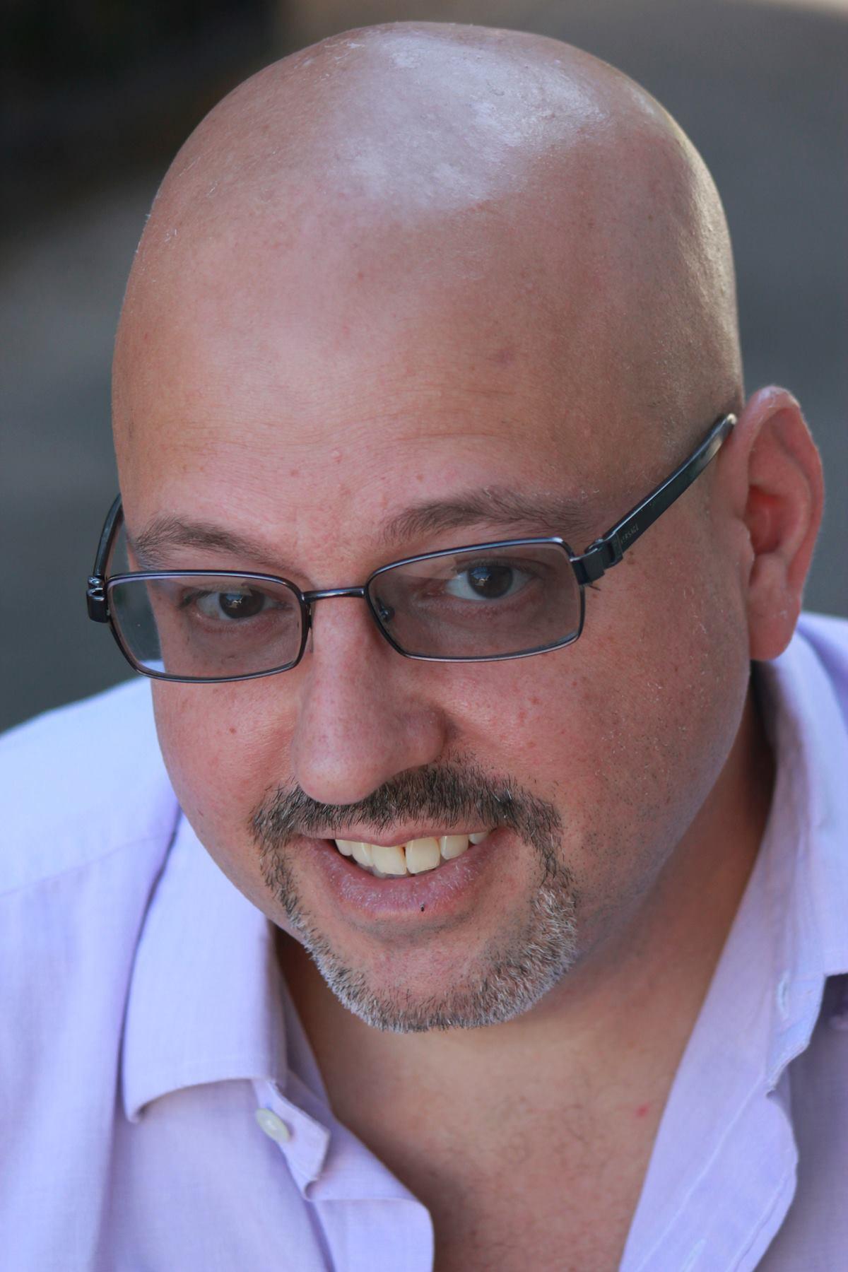 actor Kim Adams large photo