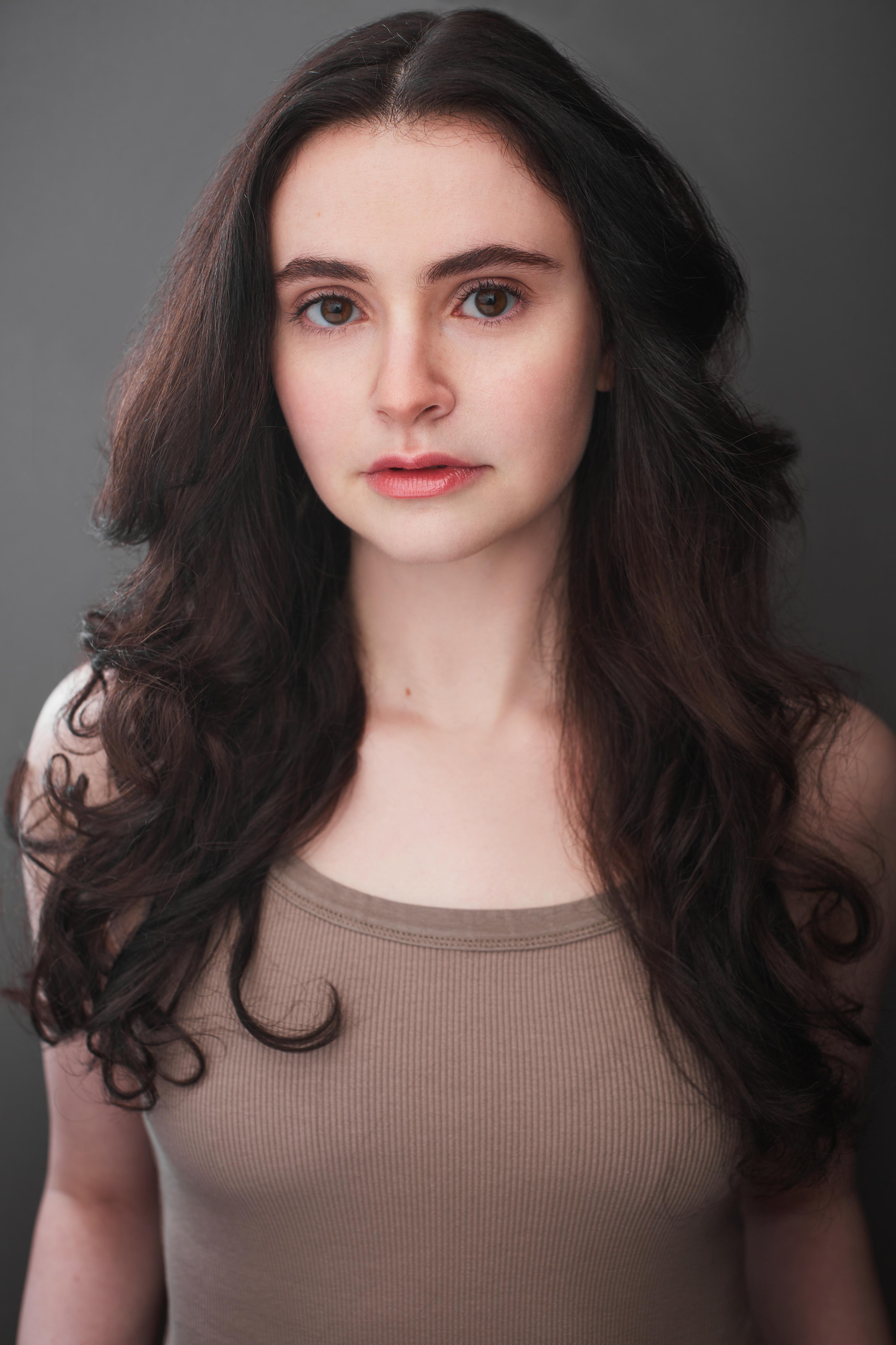 actor Heather Fisch large photo