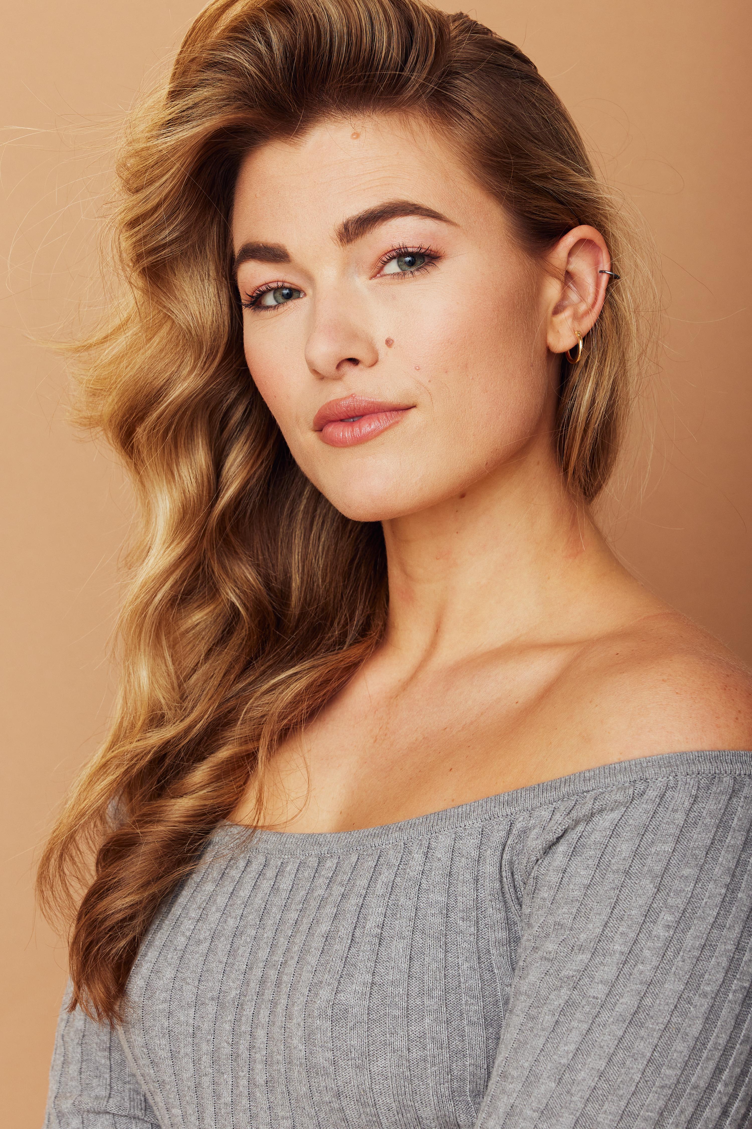 actor Conner Ann Waterman large photo