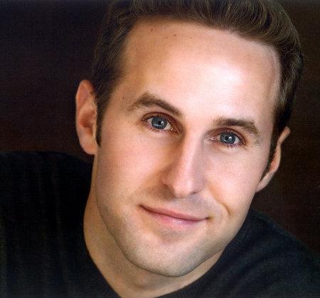 actor Lucas Fleischer large photo