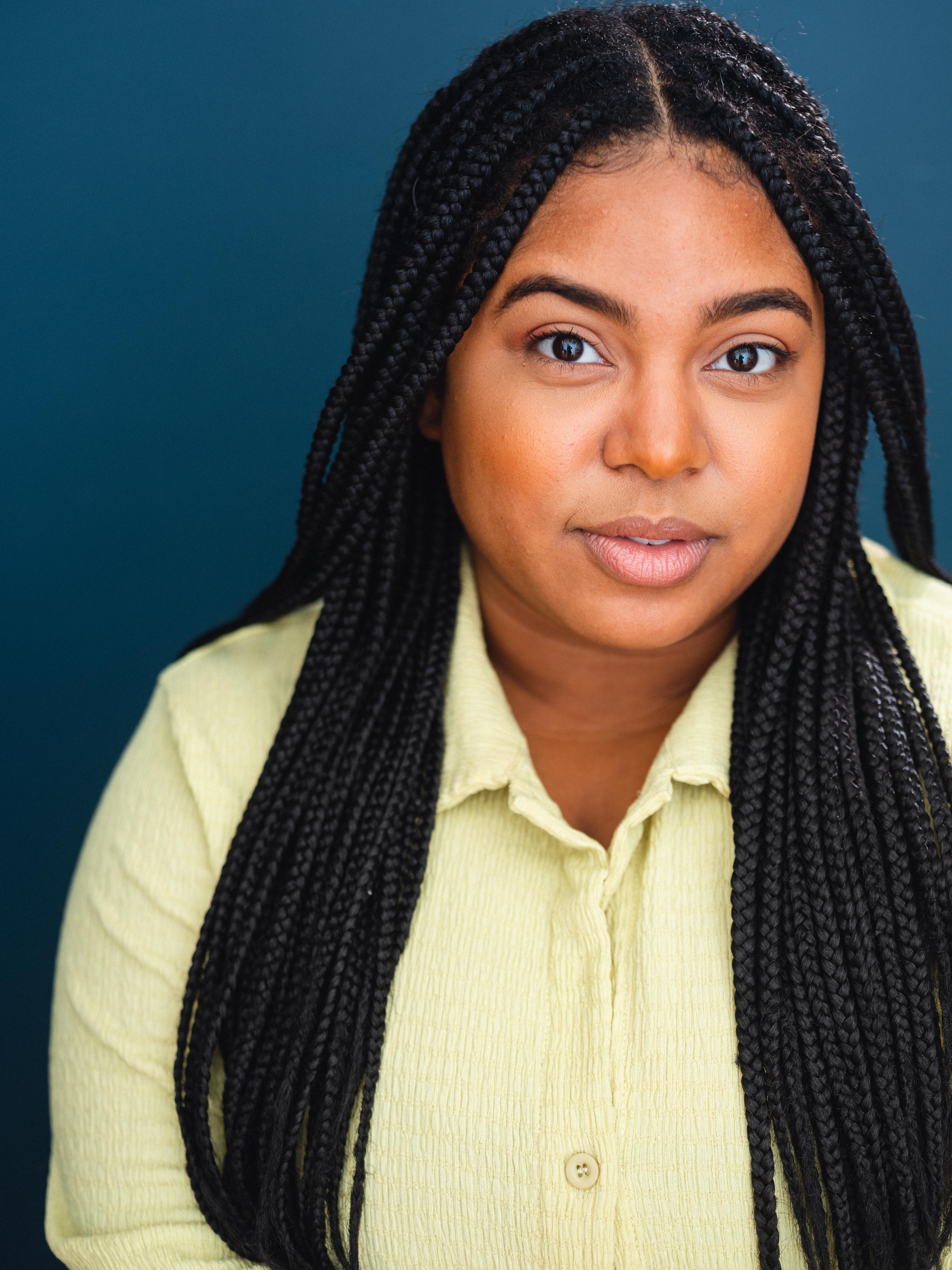 actor Khaya Fraites large photo