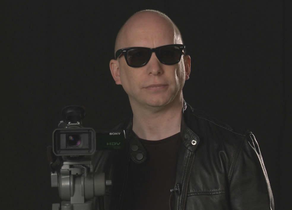 actor Paul Andrews large photo