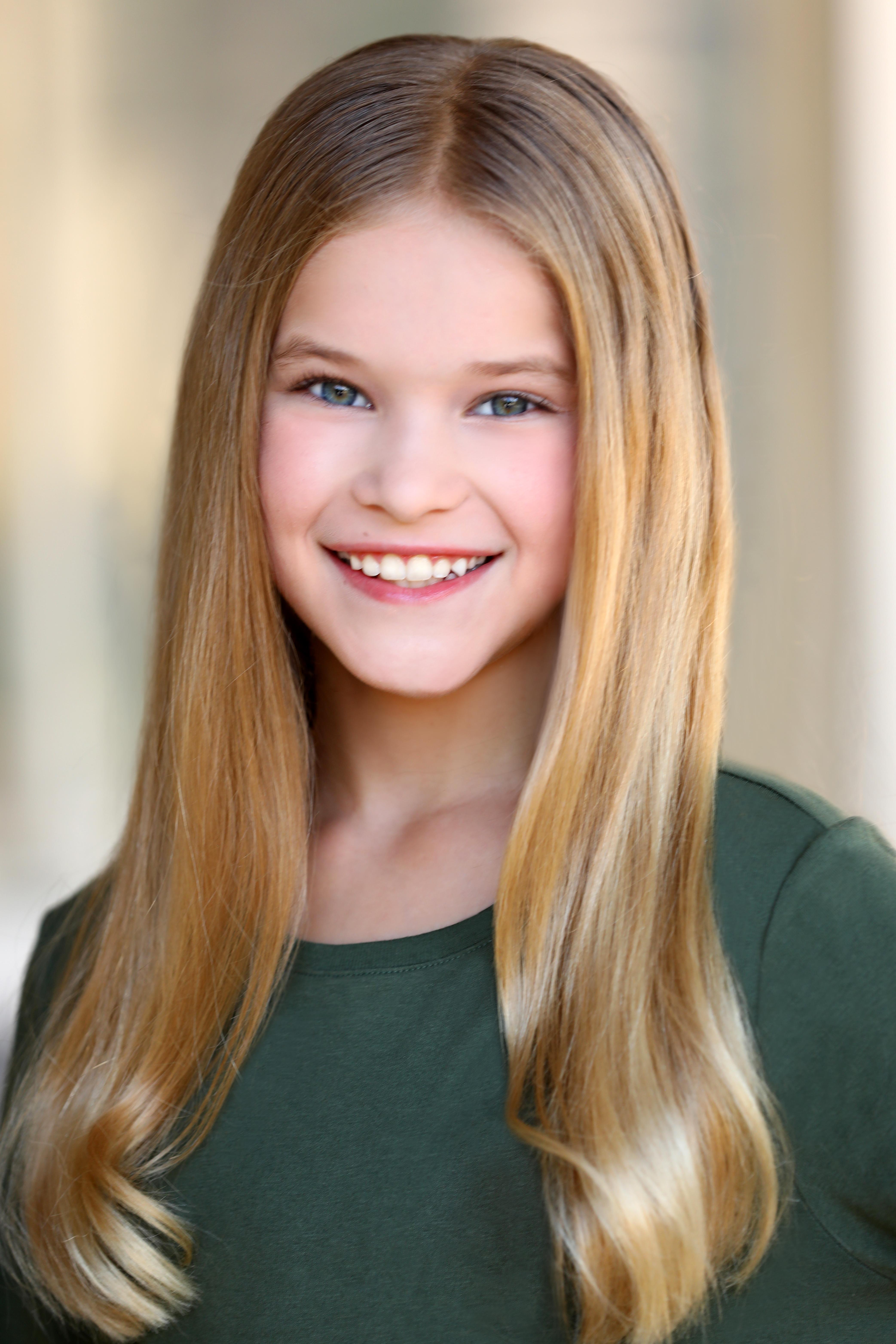 actor Madeleine Guilbot large photo