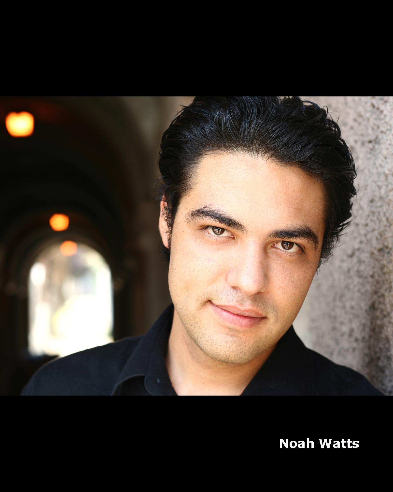 actor Noah Watts large photo