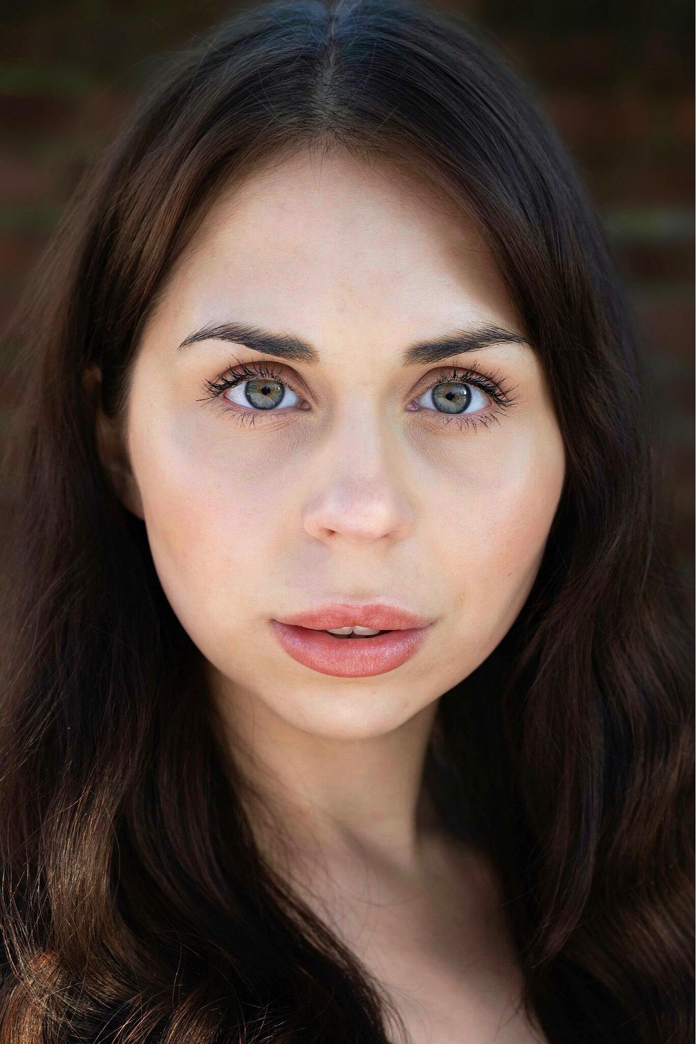 actor Annabella Rich large photo