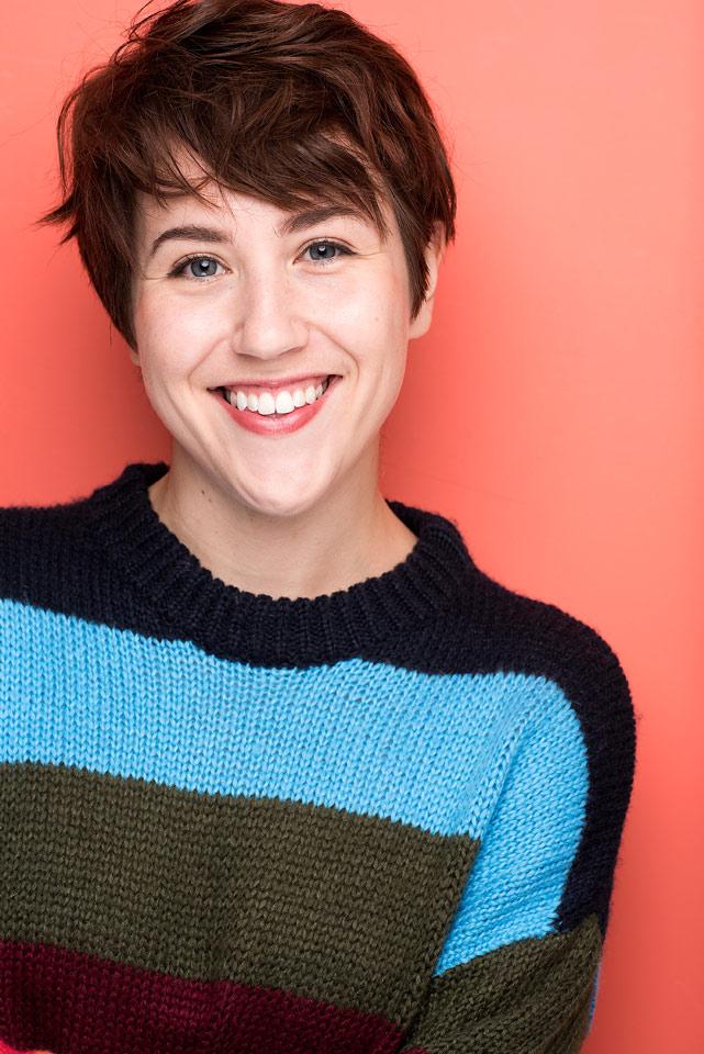 actor Laura Holliday large photo