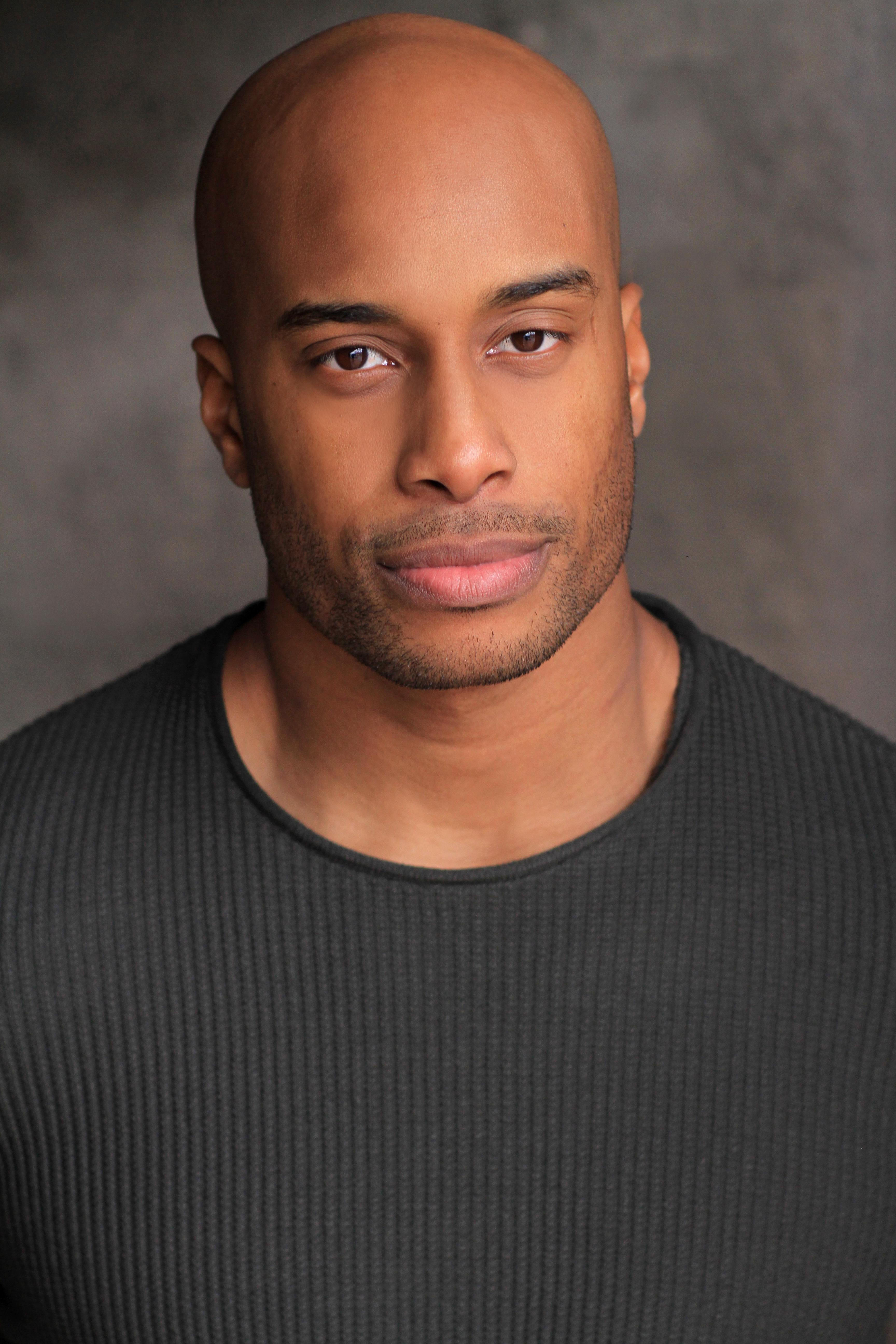 actor Obum Nwankwo large photo