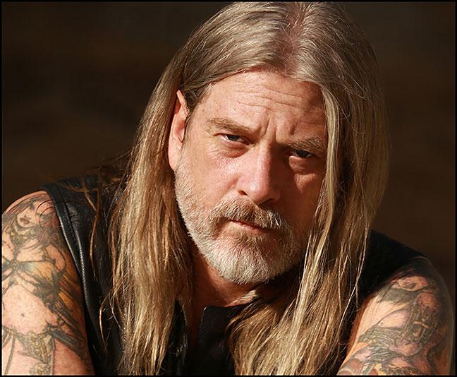 actor Schno Mozingo large photo