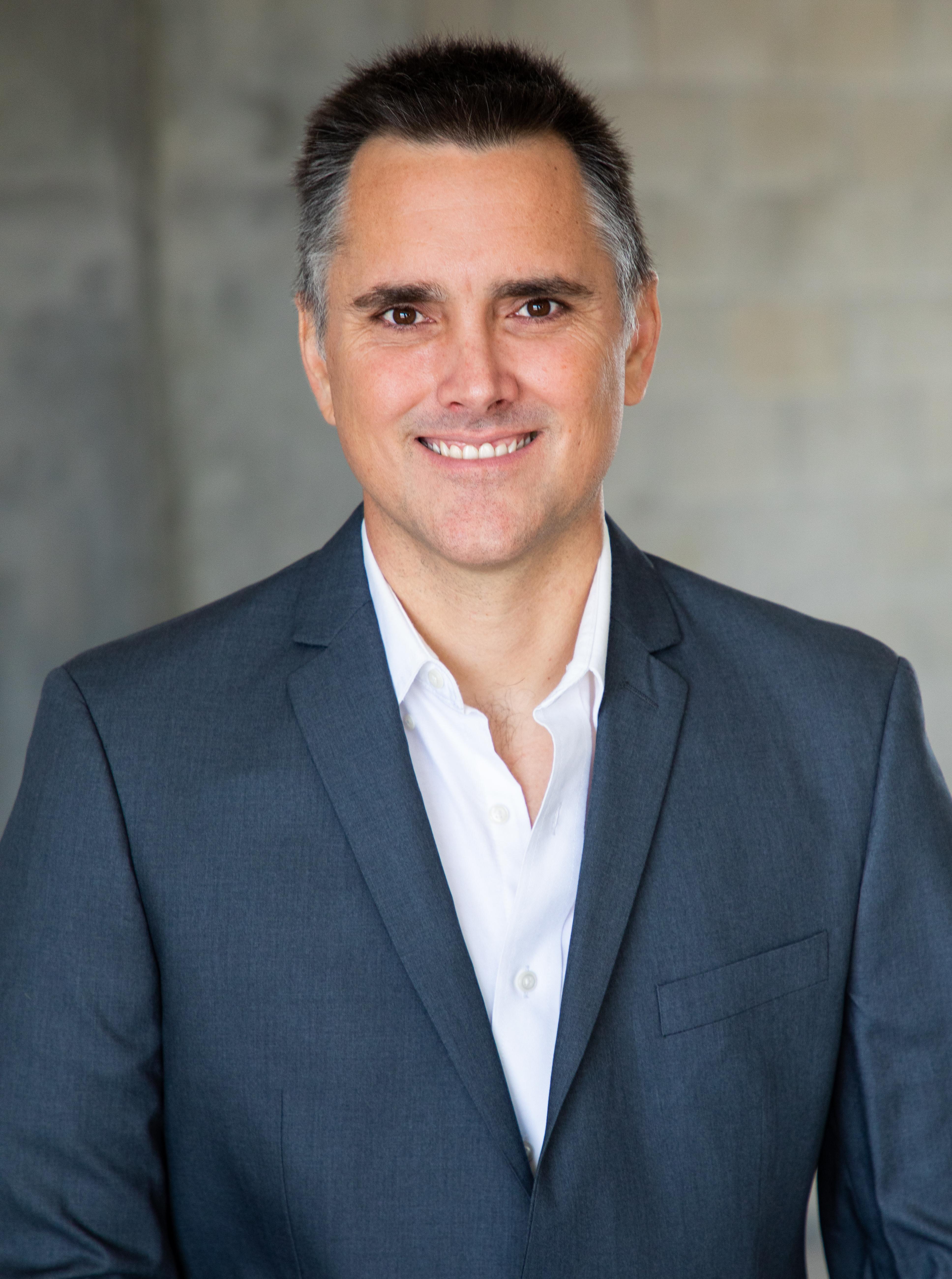 actor John Meacham large photo