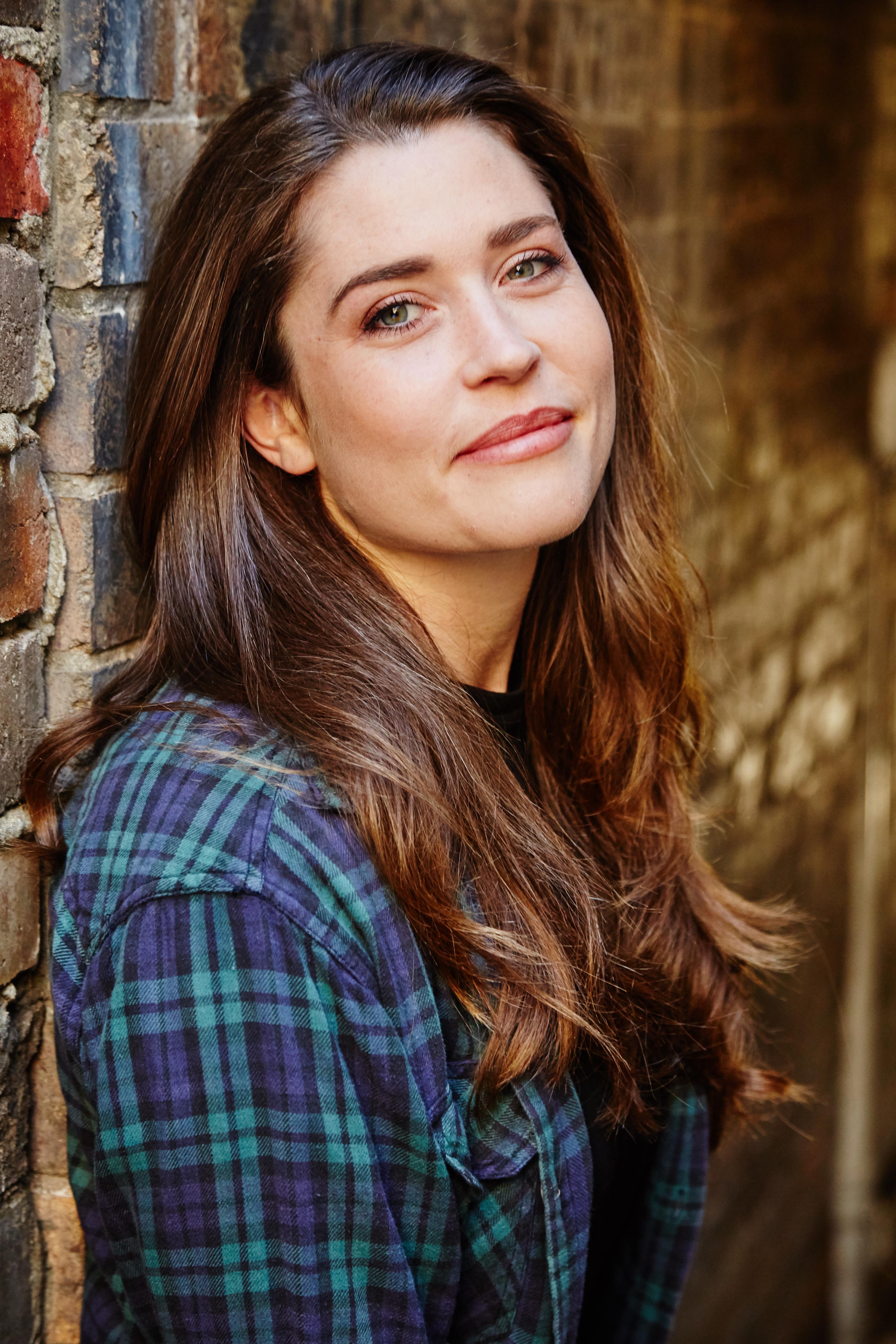 actor Jane Watt large photo