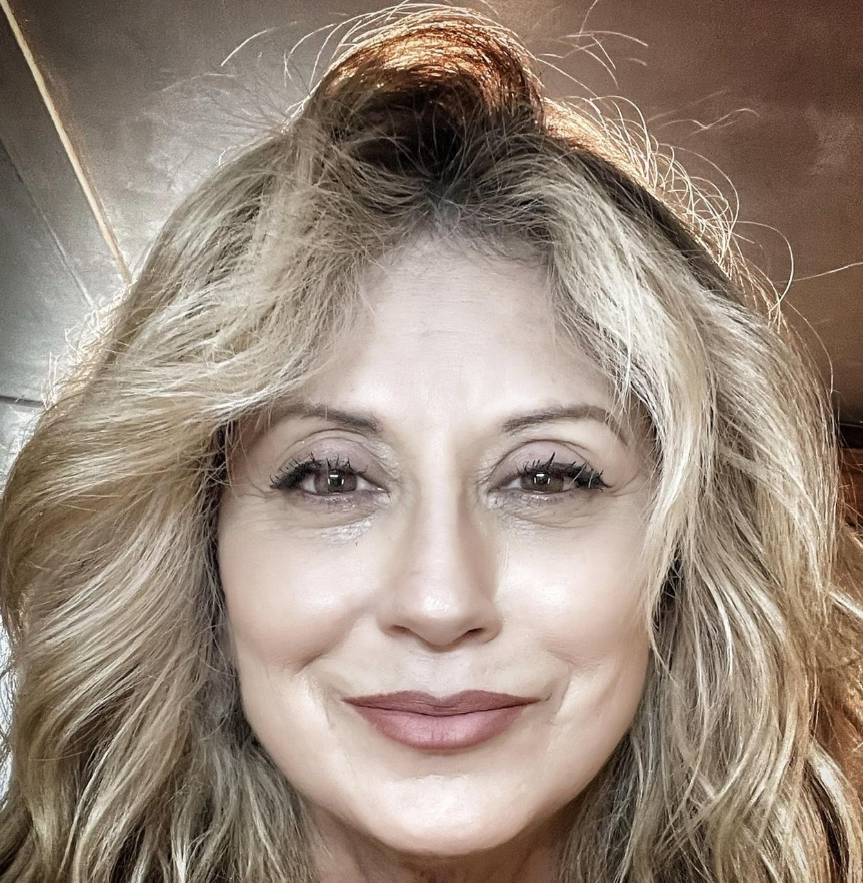 actor Cindy Cullom large photo