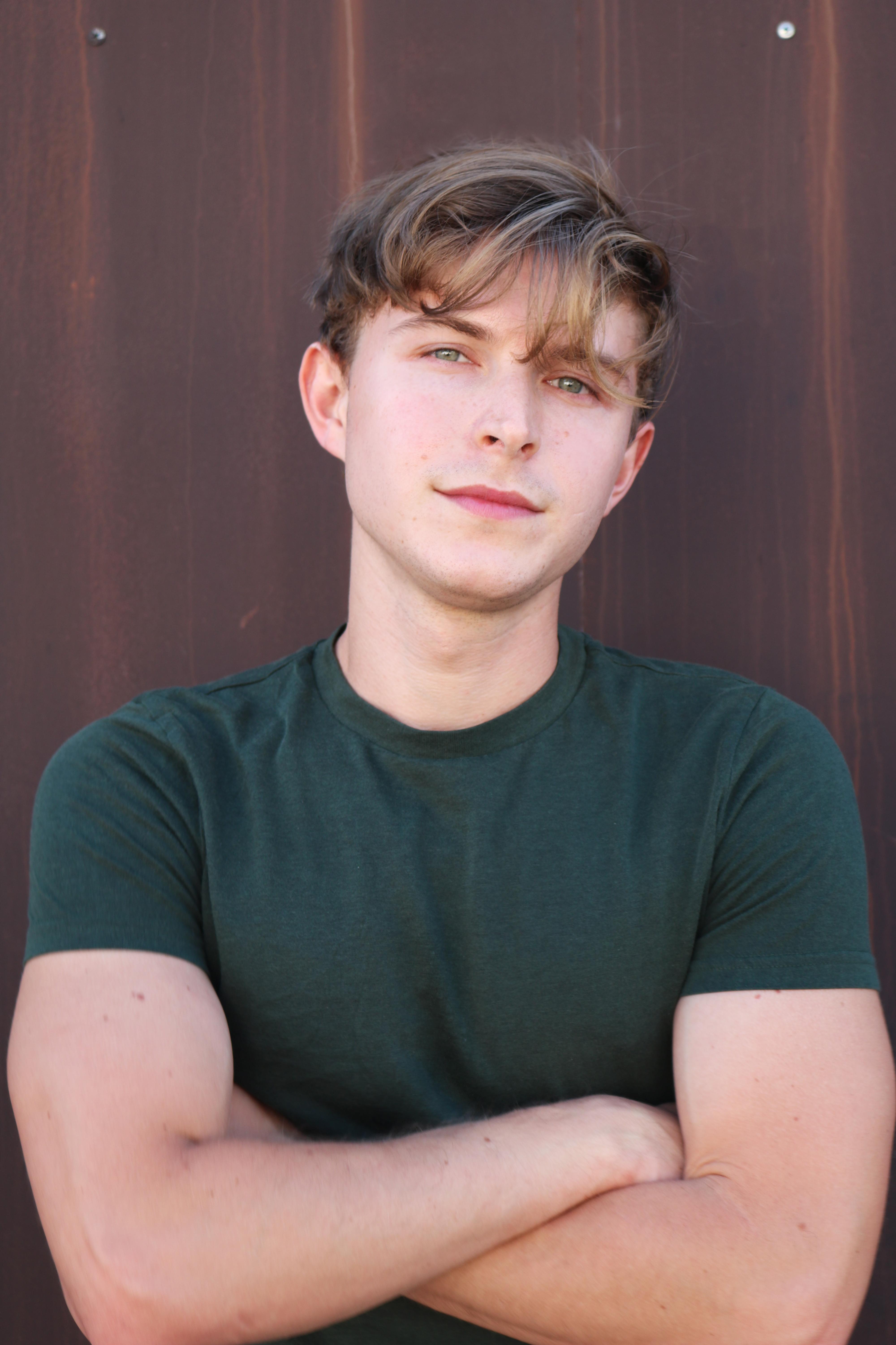 actor Johnny Berchtold large photo