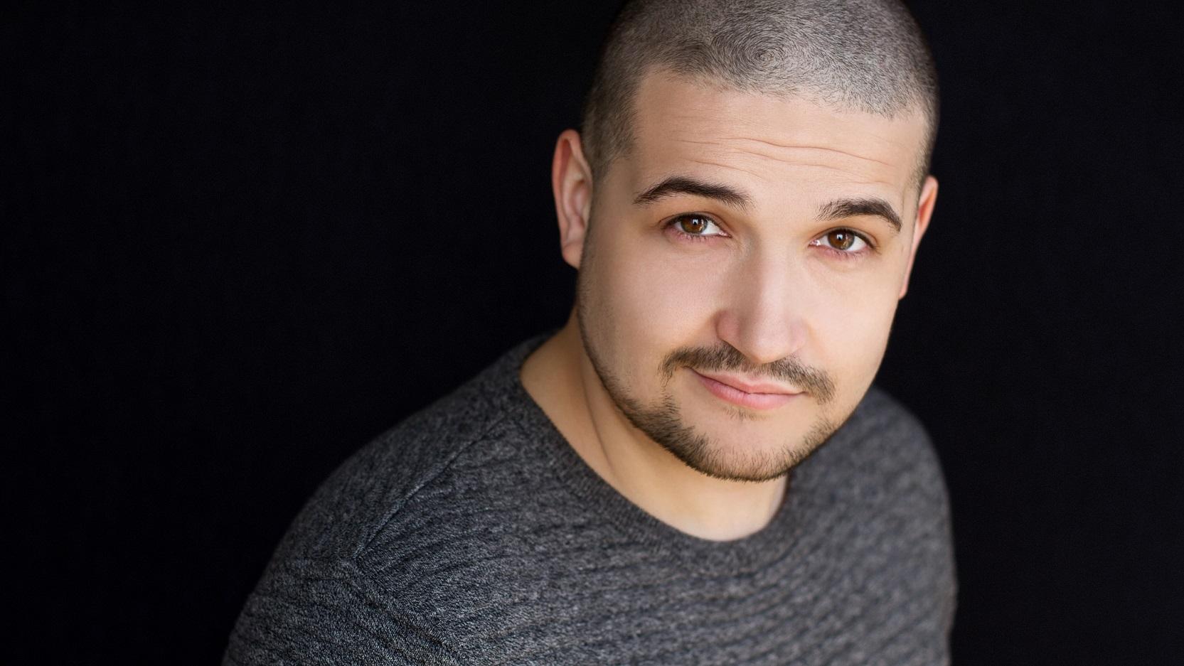 actor Ollie Horsfall large photo