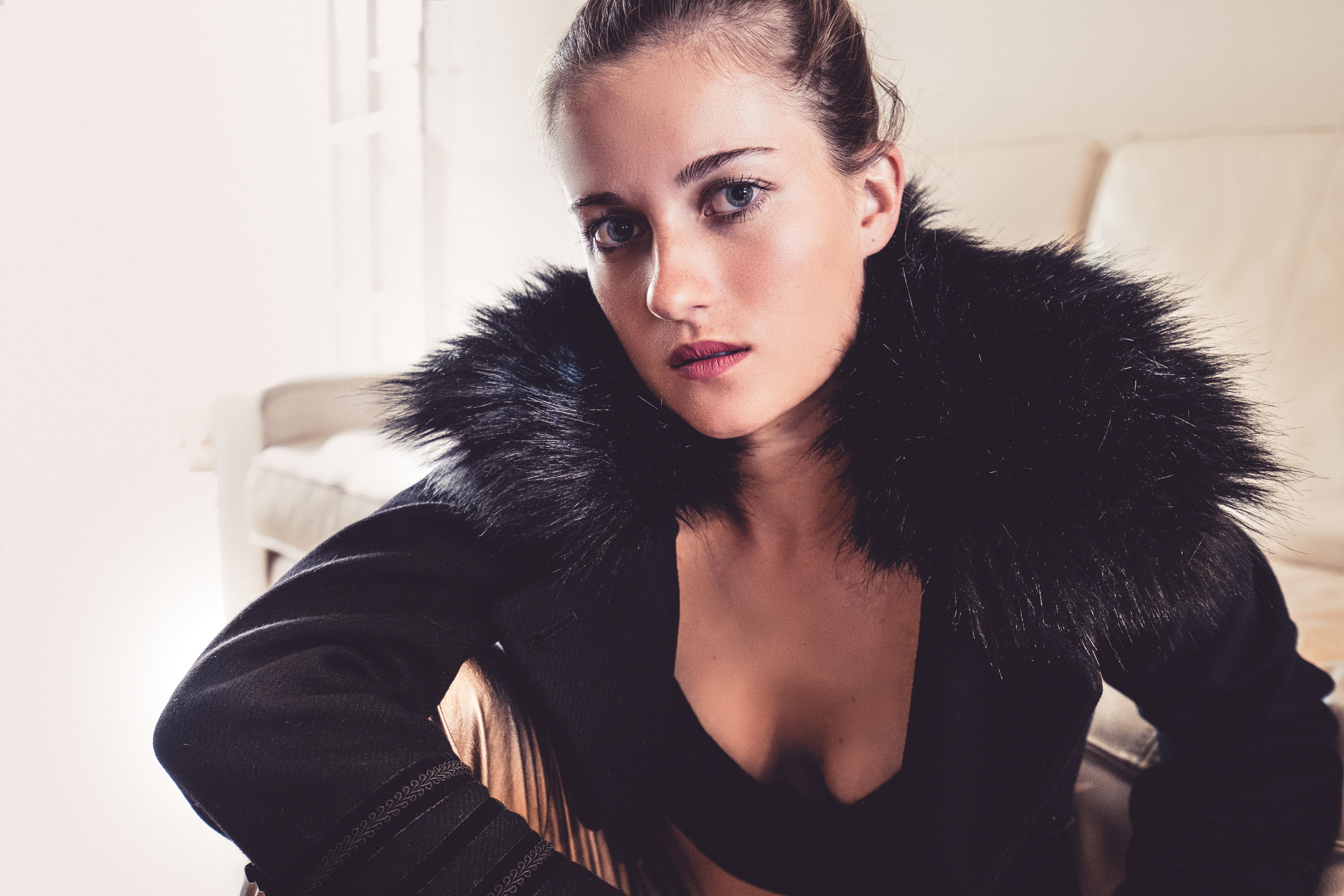 actor Johanna Wallmeier large photo