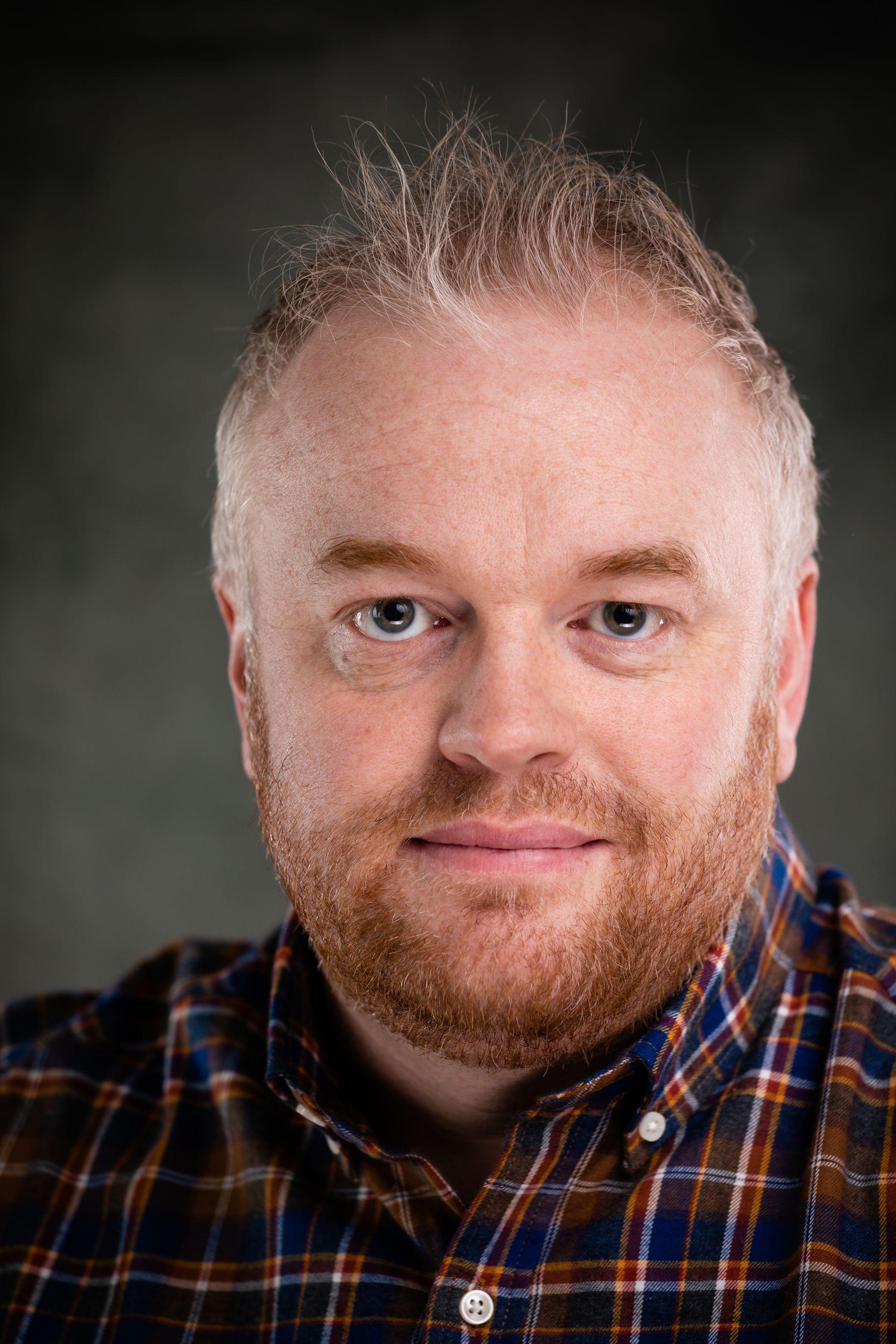 actor Charlie Richmond large photo