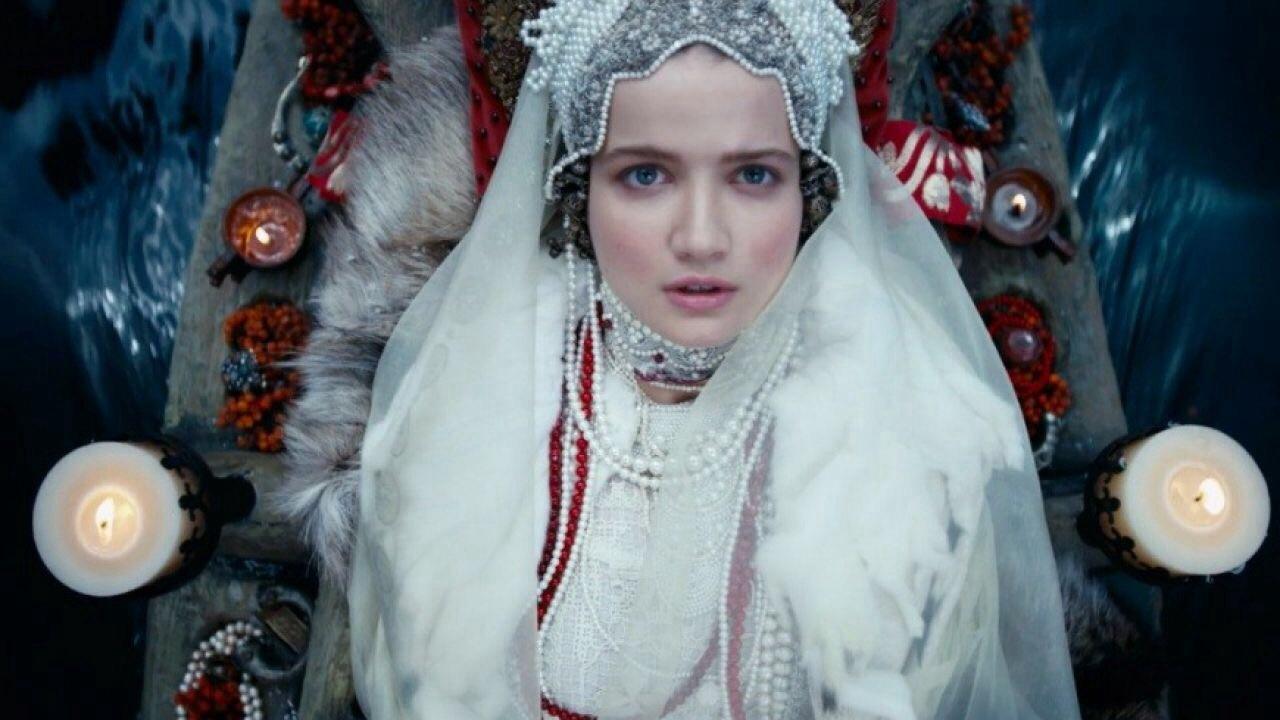 actor Mariya Poezzhaeva large photo