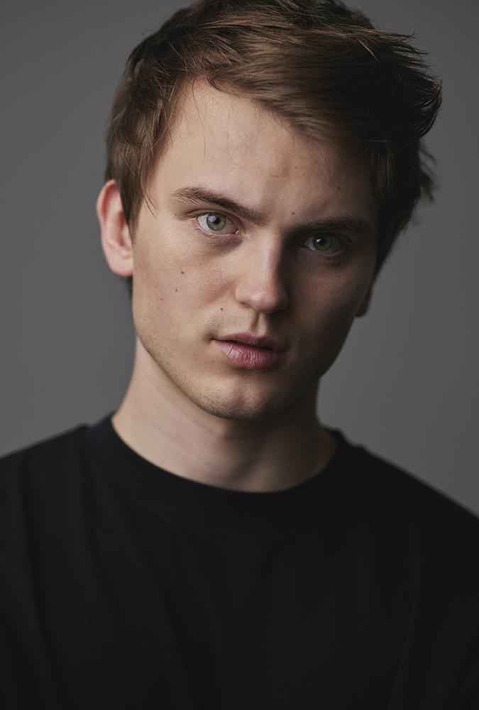 actor Texas Watterston large photo